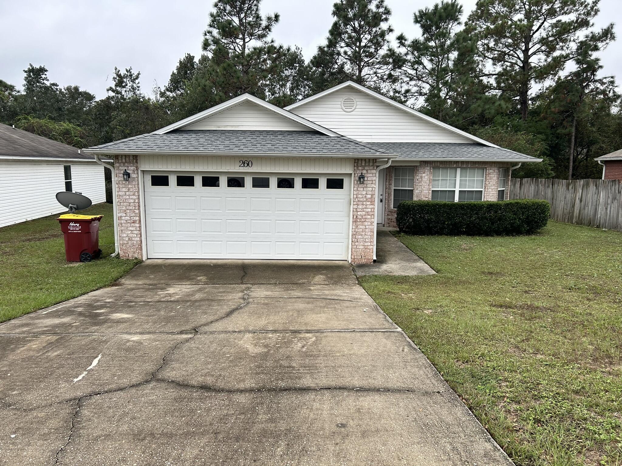Great central location close to local shopping and military bases! LVP thought, large living space and master bedroom. Contact RE/MAX Office for showing appointment 850-682-8309.