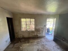 EDGEWATER 1ST ADDN - Residential