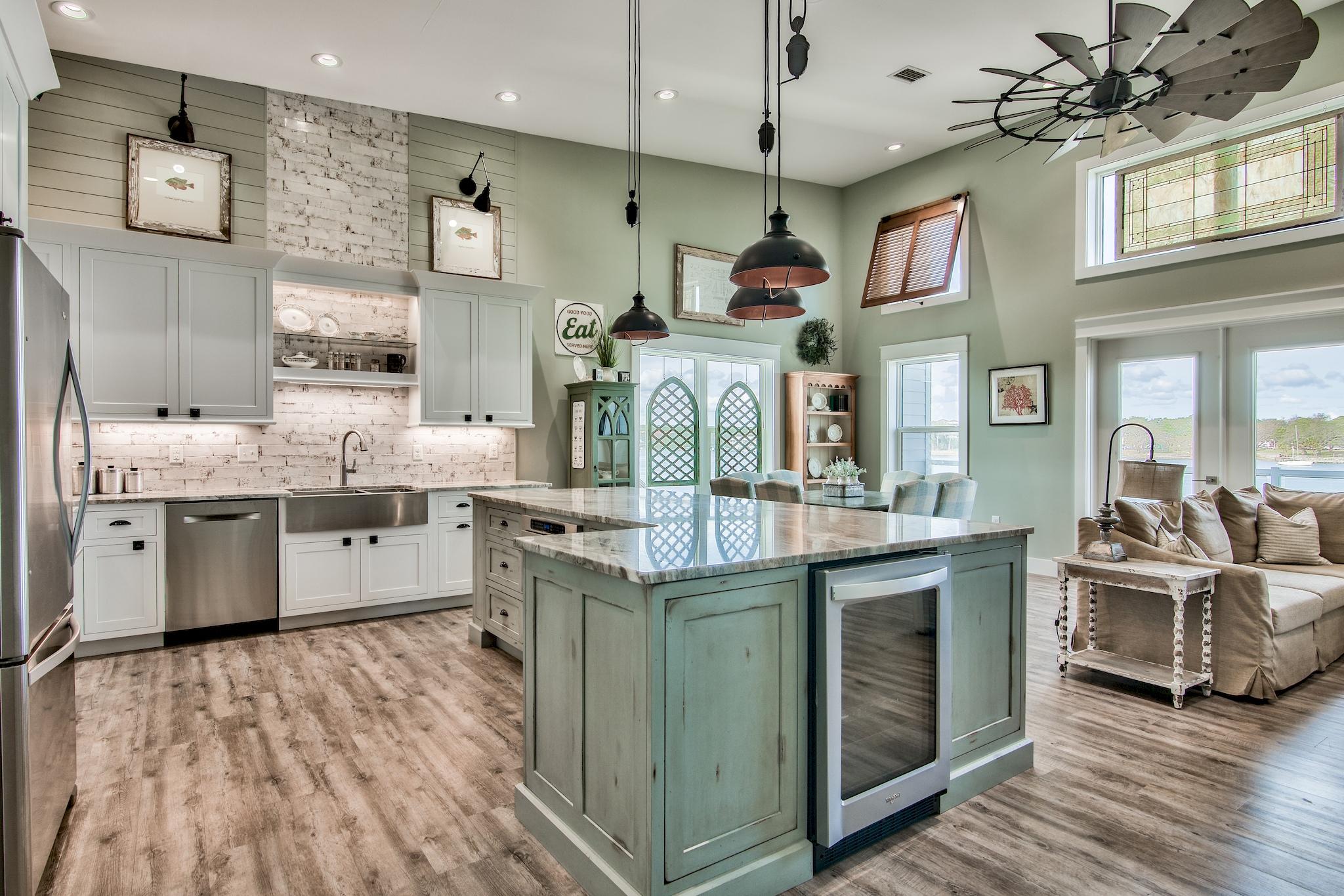 Sound Side Lofts - Residential