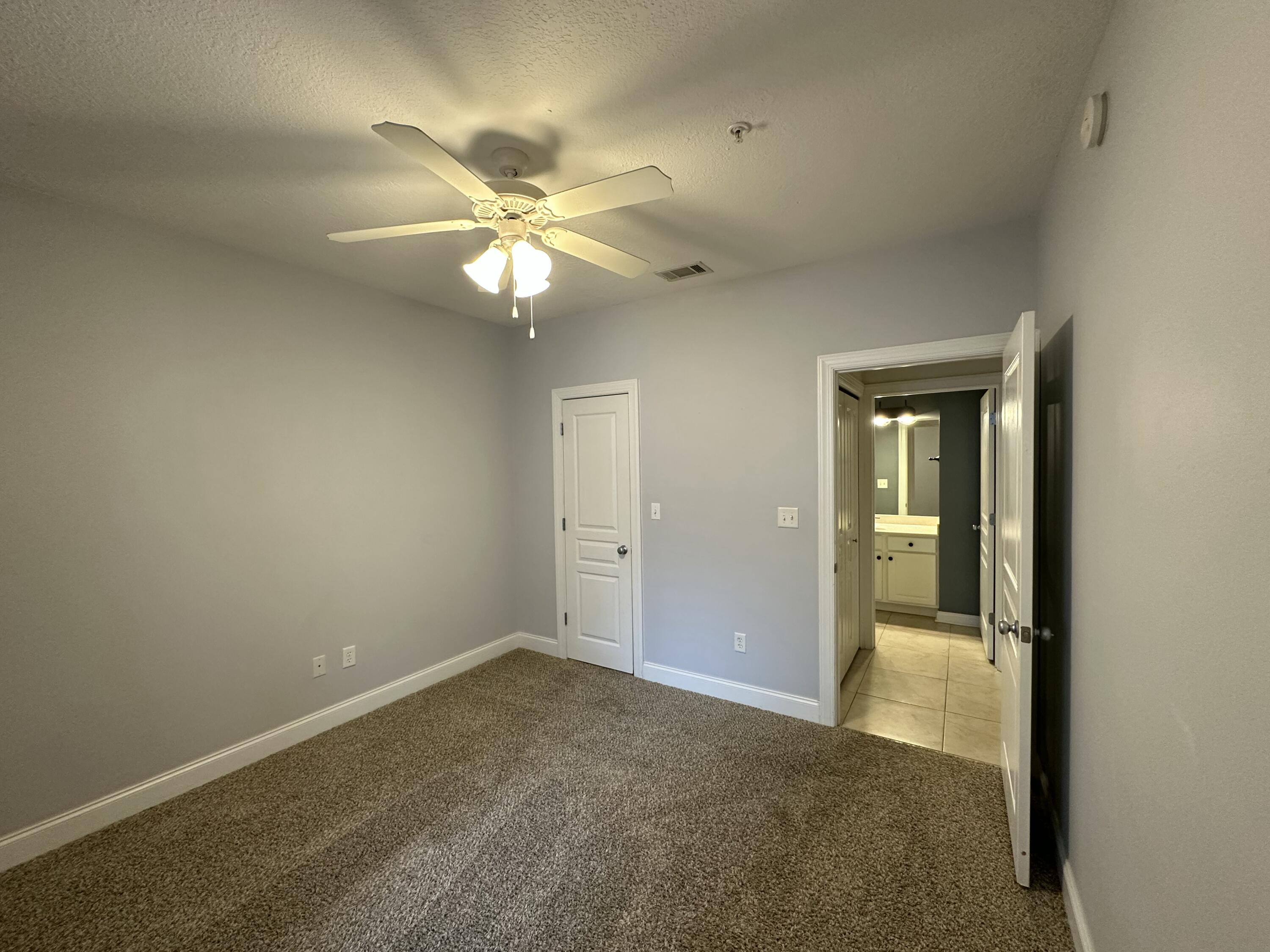 FRENCH QUARTERS - Residential Lease