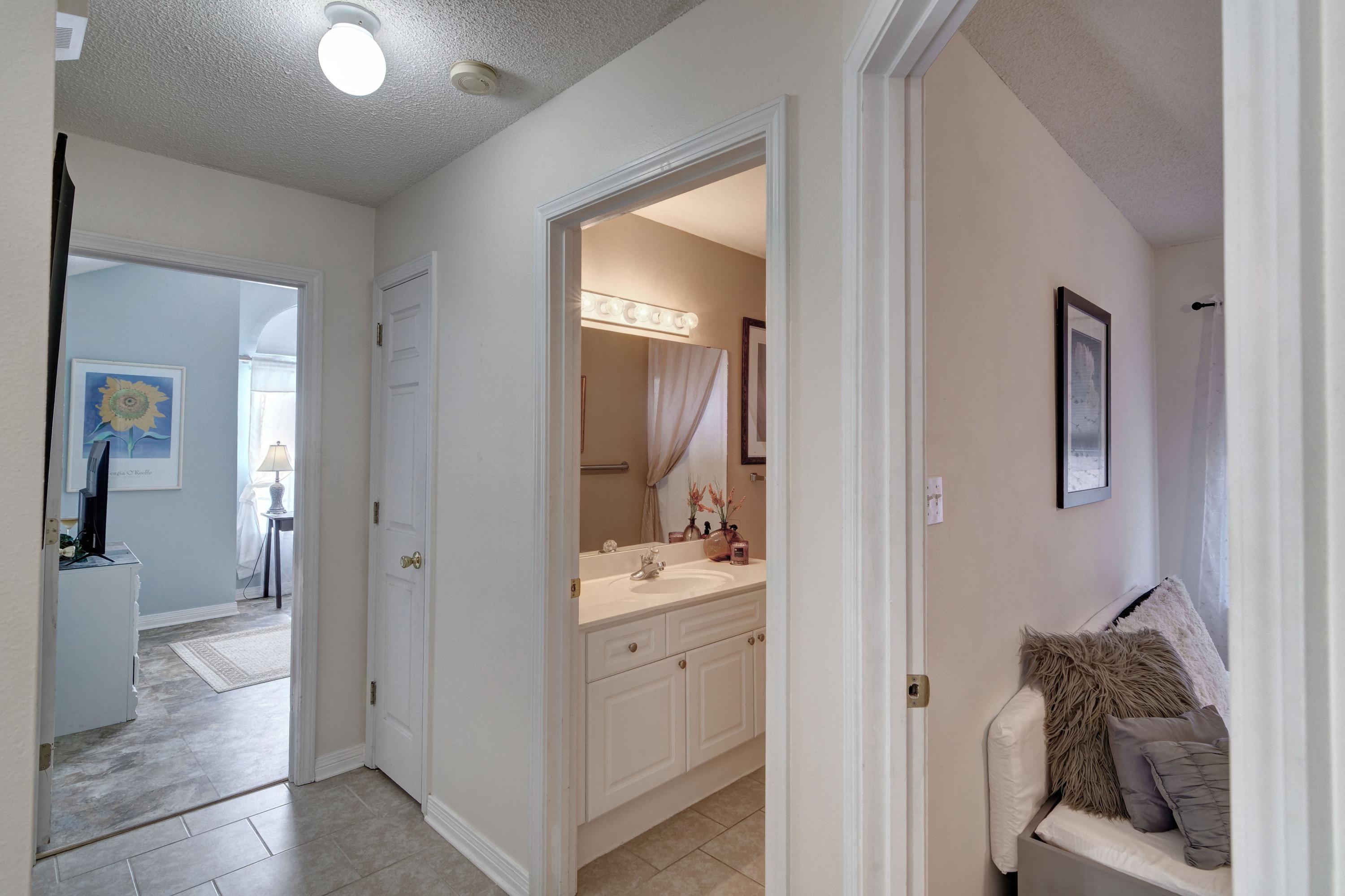BAYSIDE - Residential