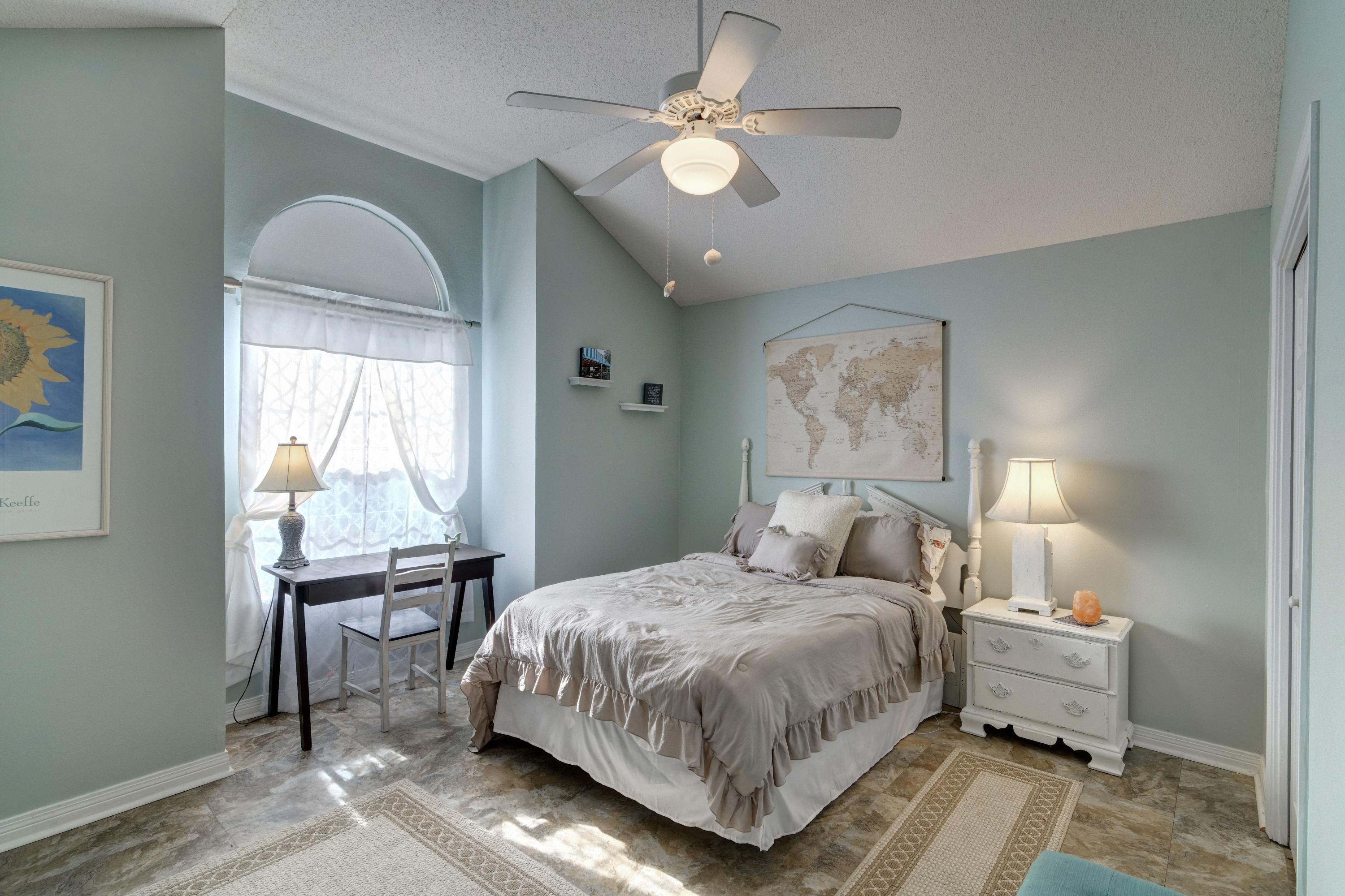 BAYSIDE - Residential