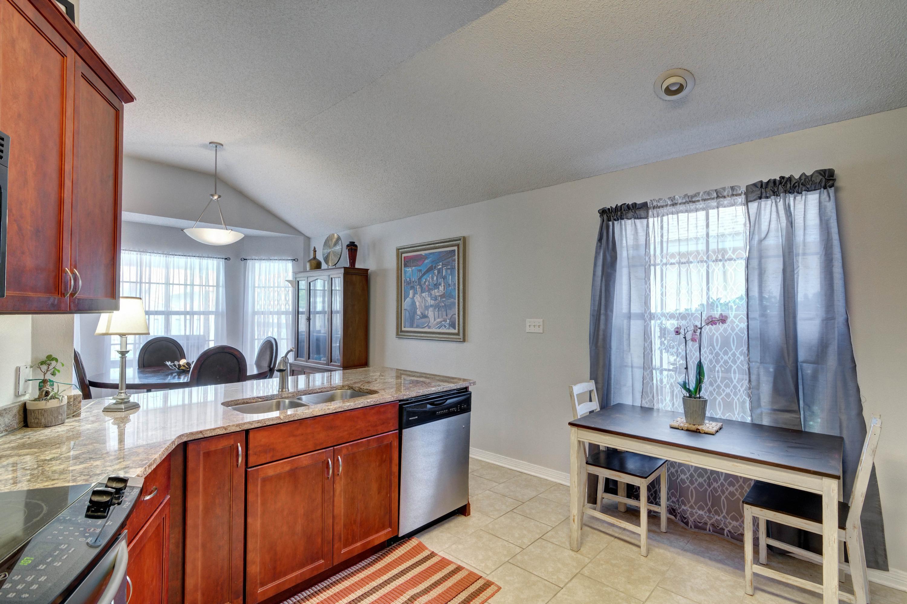 BAYSIDE - Residential