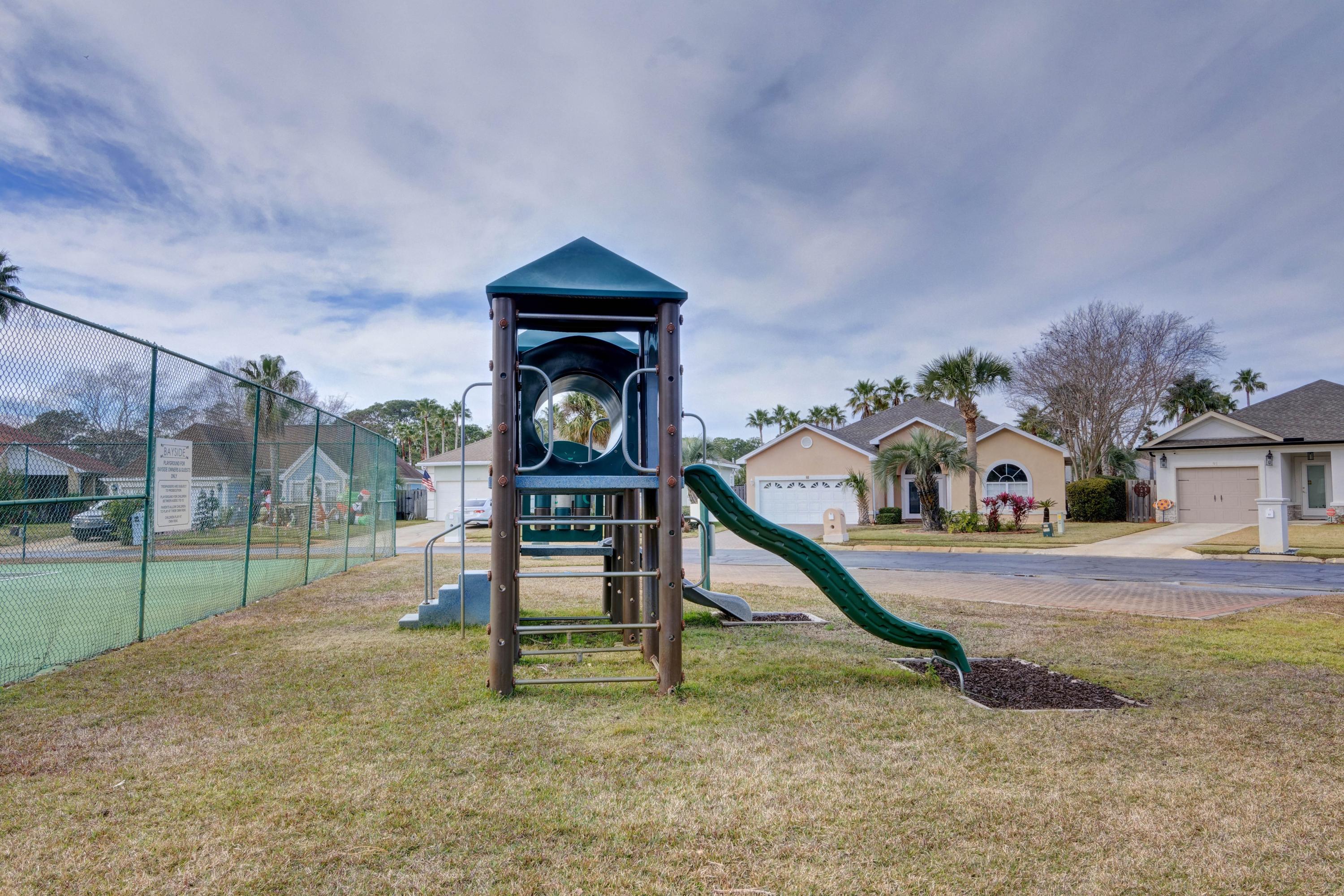 BAYSIDE - Residential