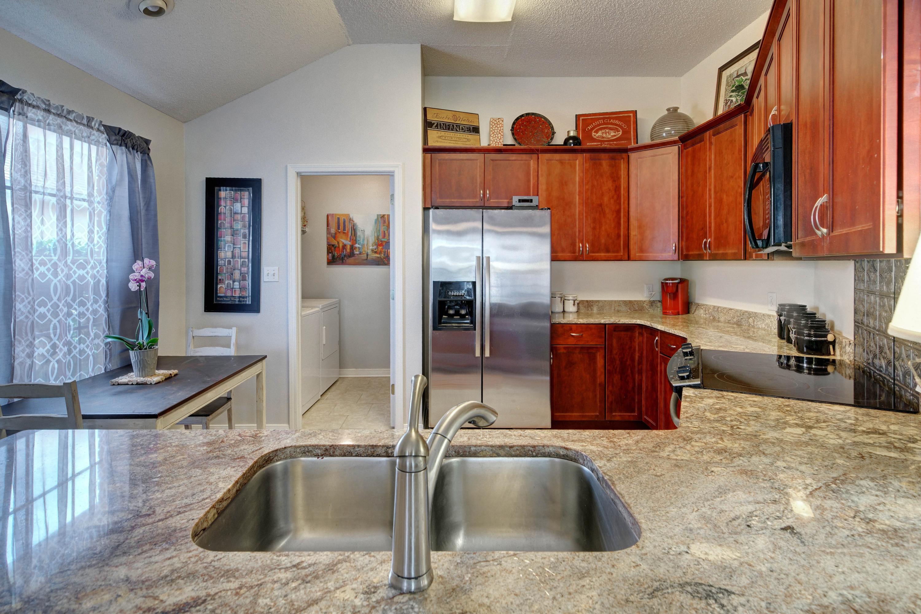 BAYSIDE - Residential