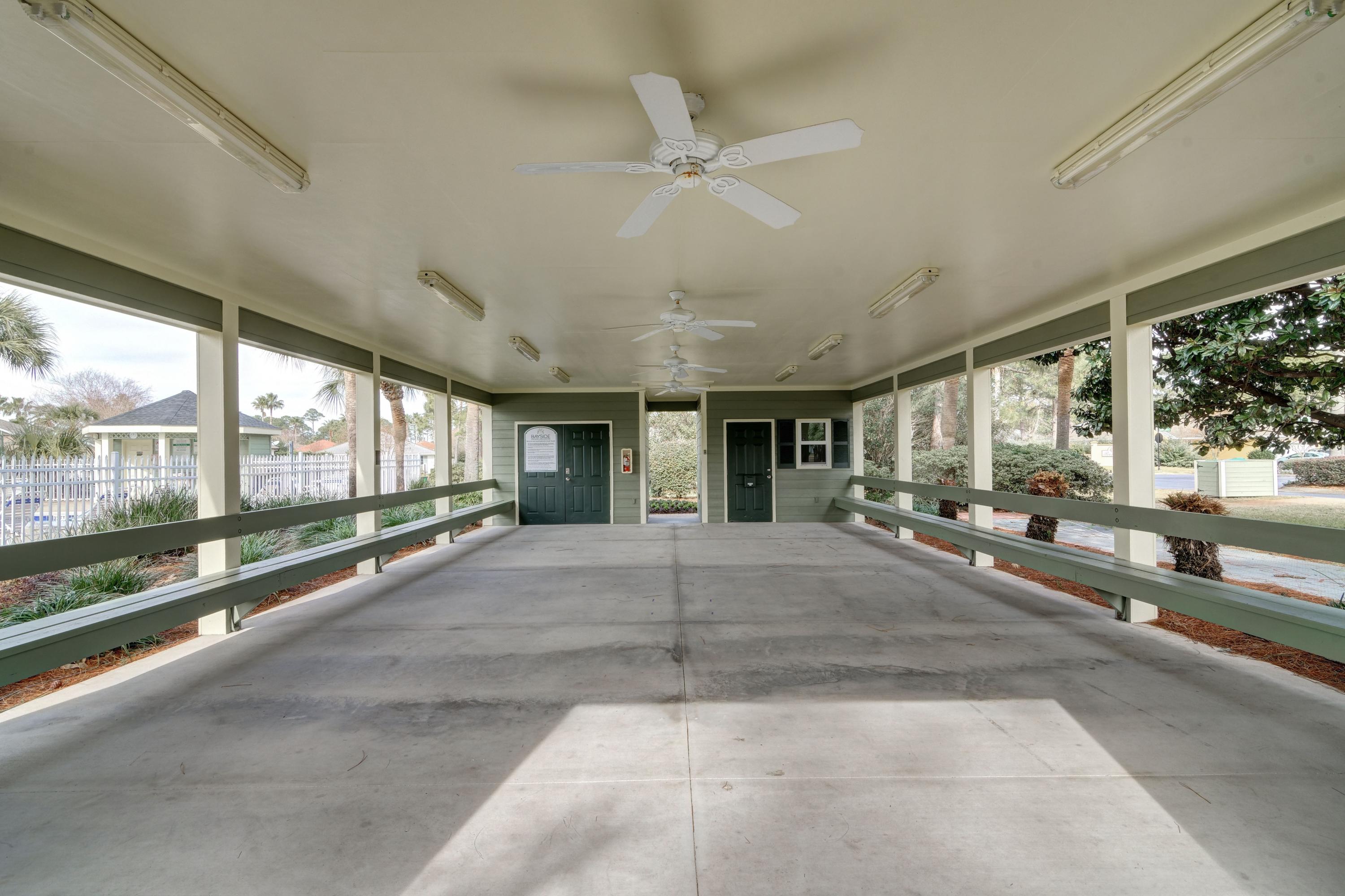 BAYSIDE - Residential