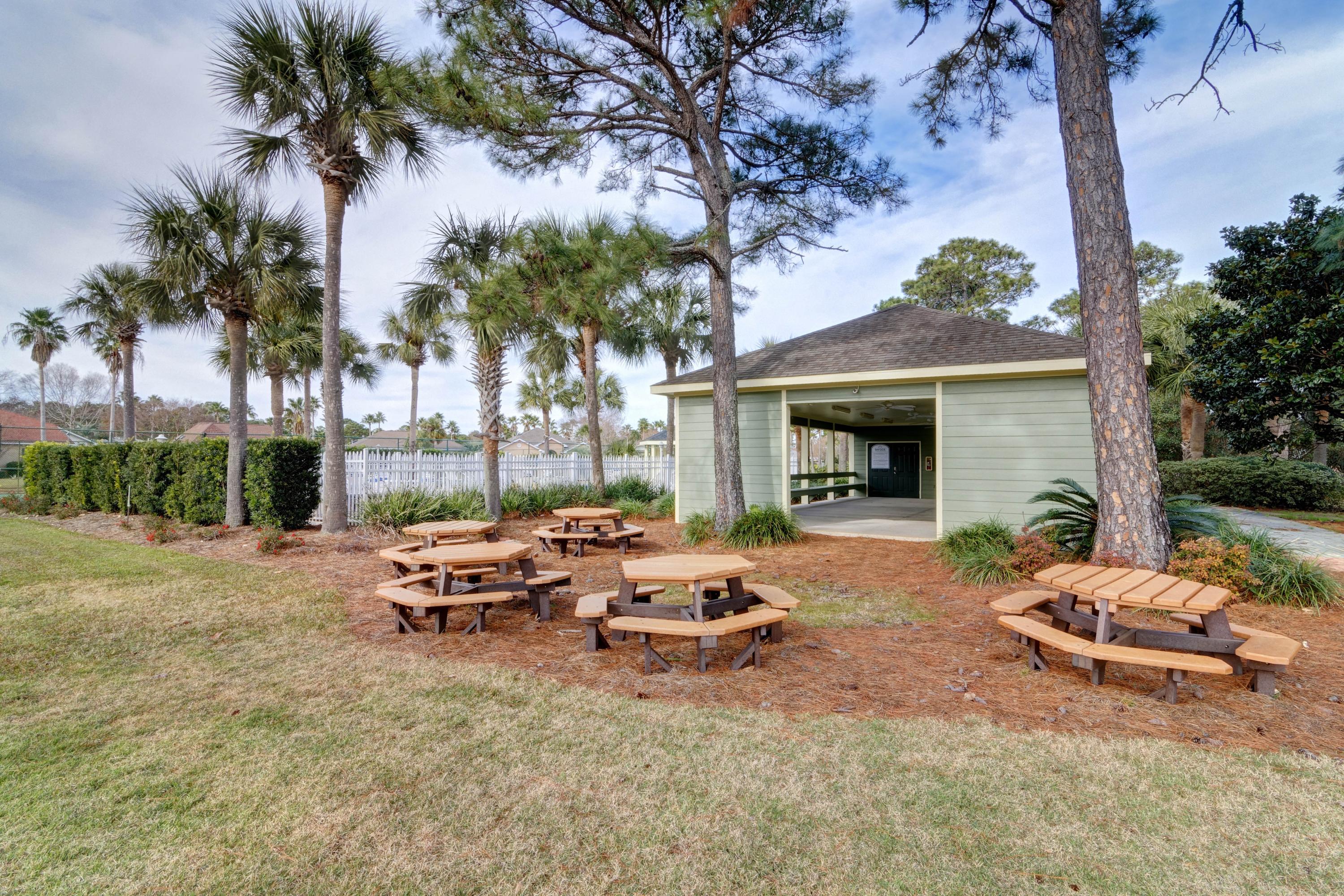 BAYSIDE - Residential