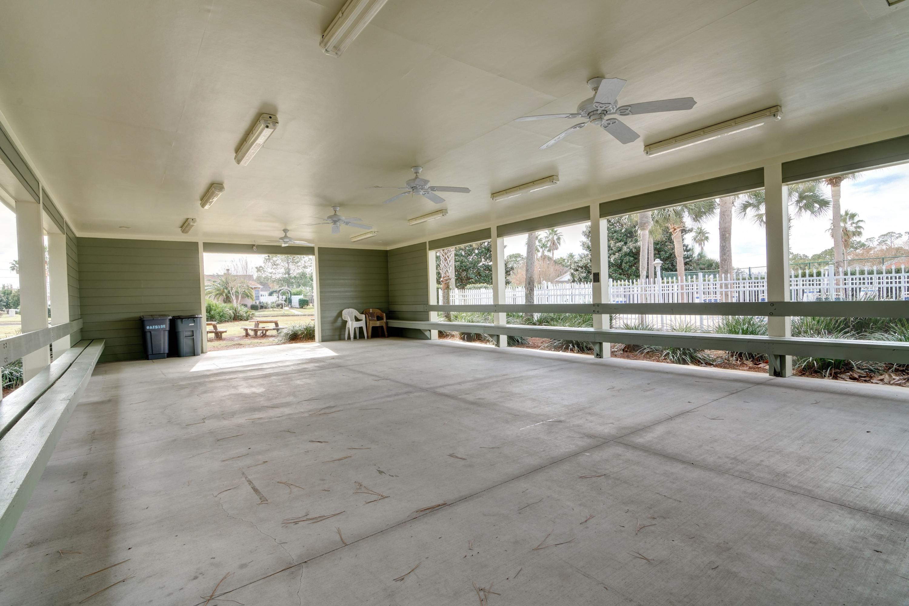 BAYSIDE - Residential