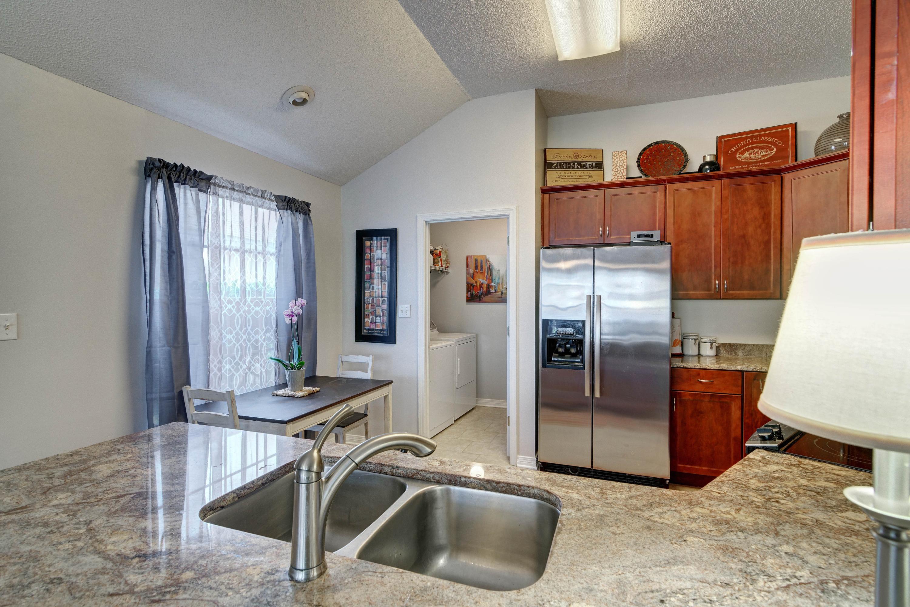 BAYSIDE - Residential