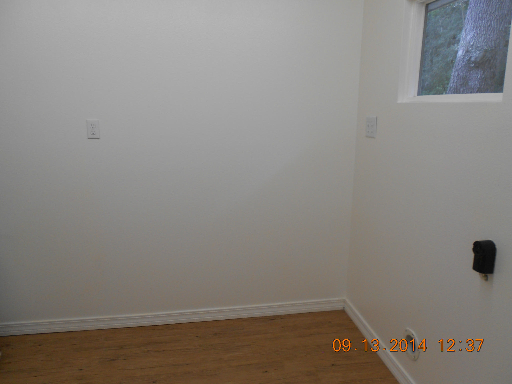 VALPARAISO PINECREST 2 - Residential Lease