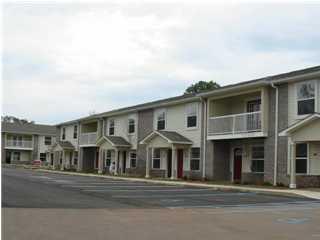 SHAY LIN T/H - Residential Lease