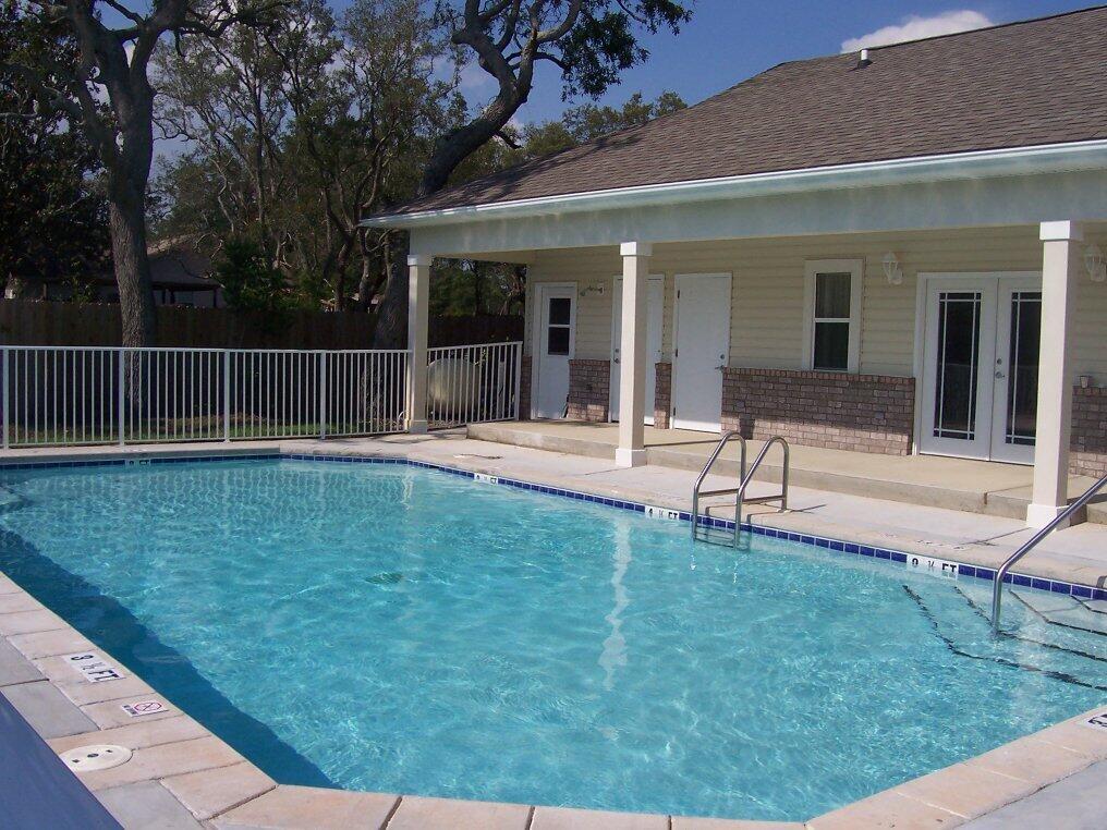 SHAY LIN T/H - Residential Lease