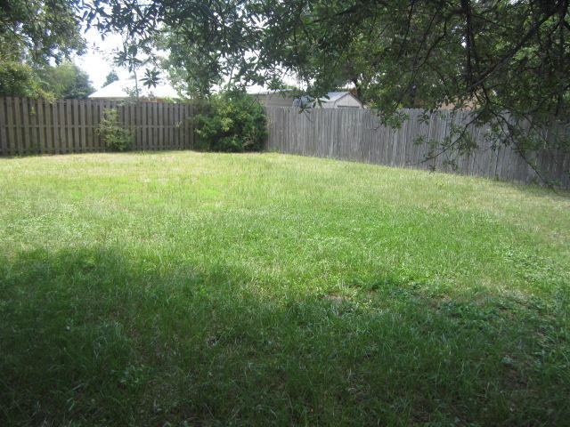 COUNTRYVIEW ESTATES 3RD ADDN - Residential Lease