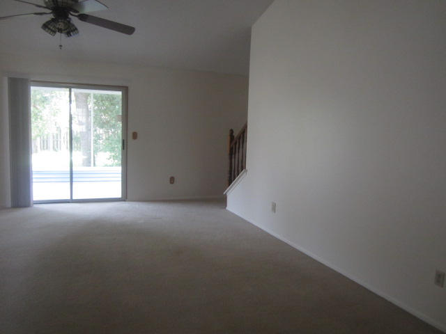 COUNTRYVIEW ESTATES 3RD ADDN - Residential Lease