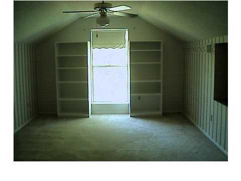 COUNTRYVIEW ESTATES 3RD ADDN - Residential Lease