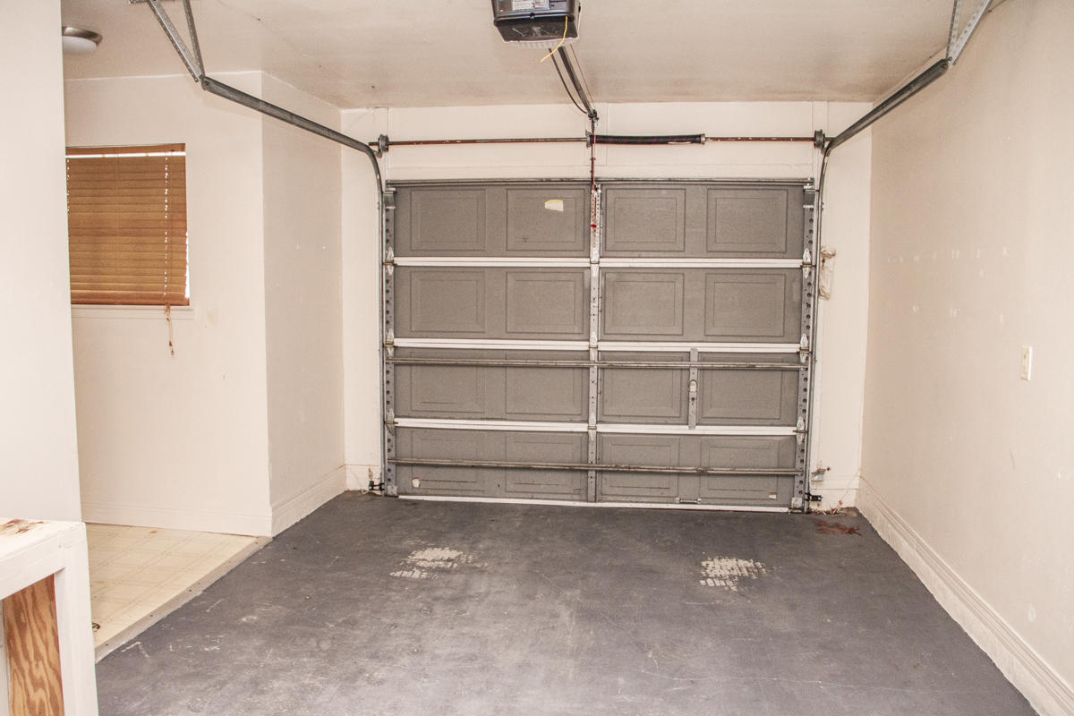 SOUTHWAY ESTATES - Residential Lease