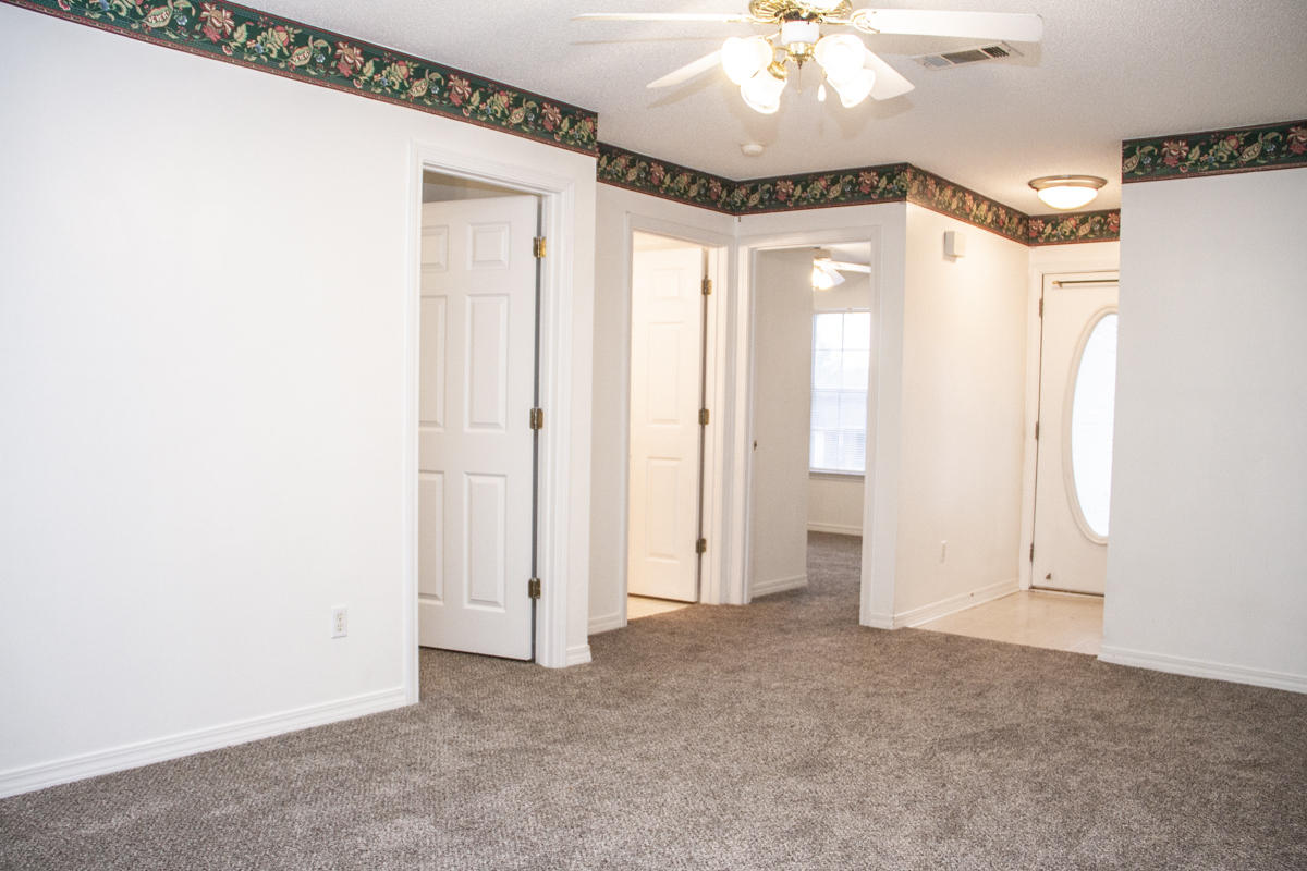 SOUTHWAY ESTATES - Residential Lease