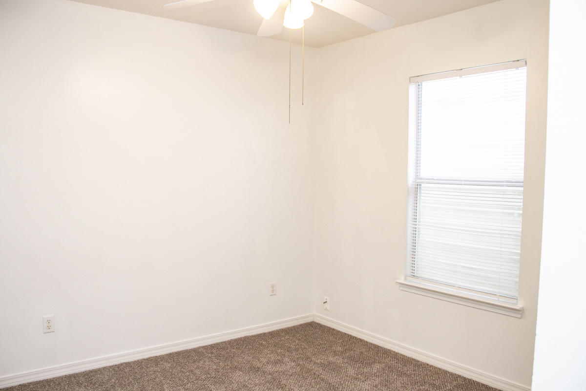 SOUTHWAY ESTATES - Residential Lease