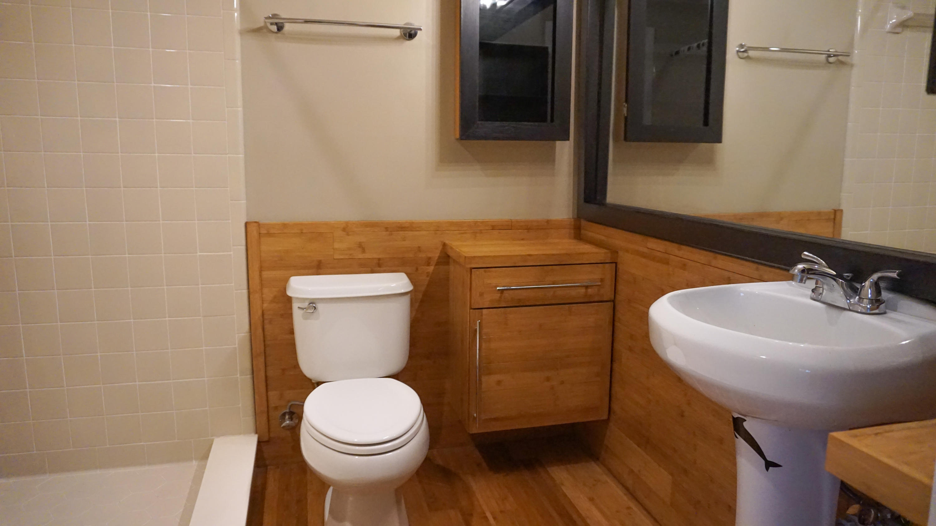 ROCKY BAYOU T/H - Residential Lease