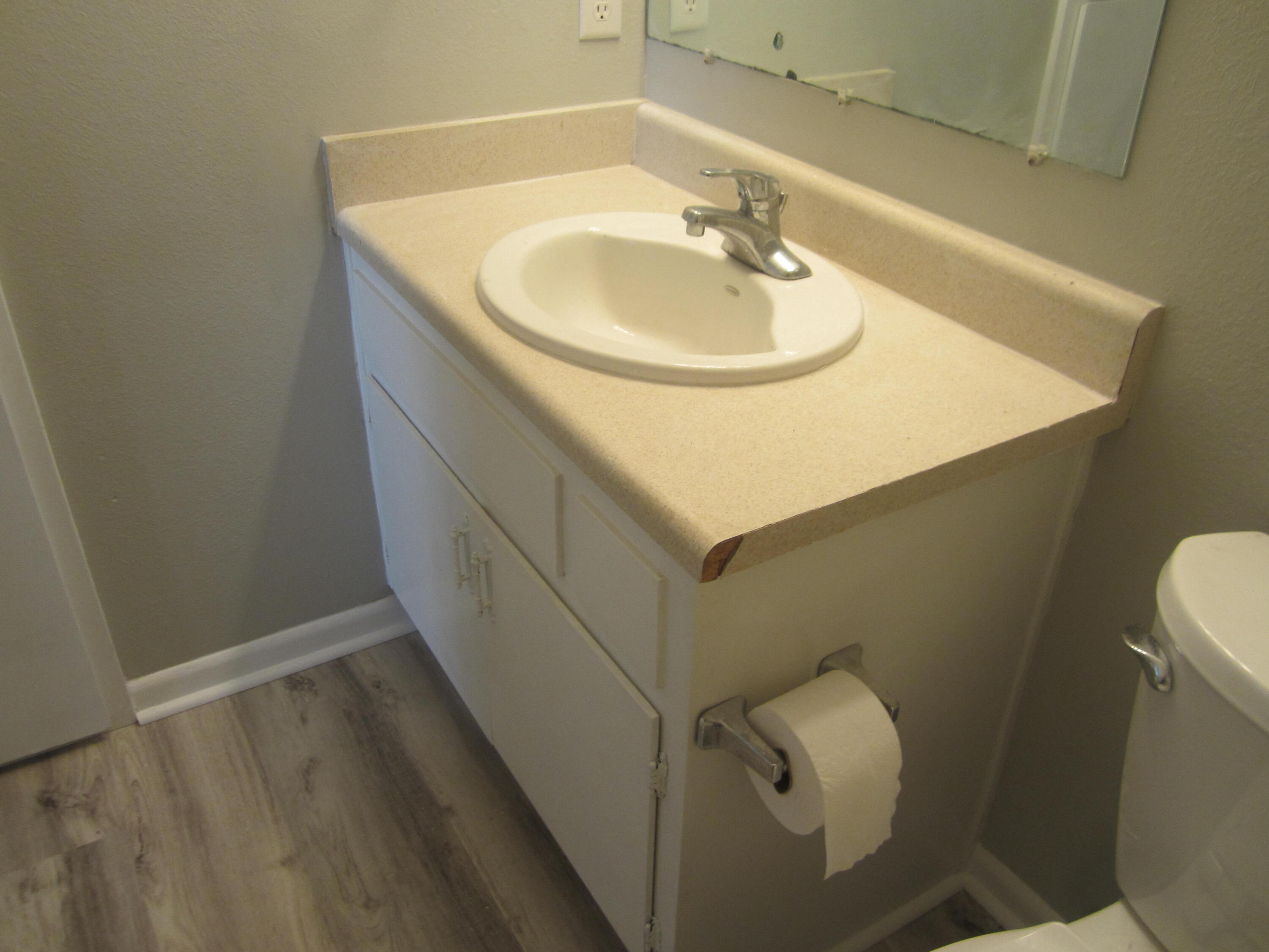 Forsan Apts - Residential Lease