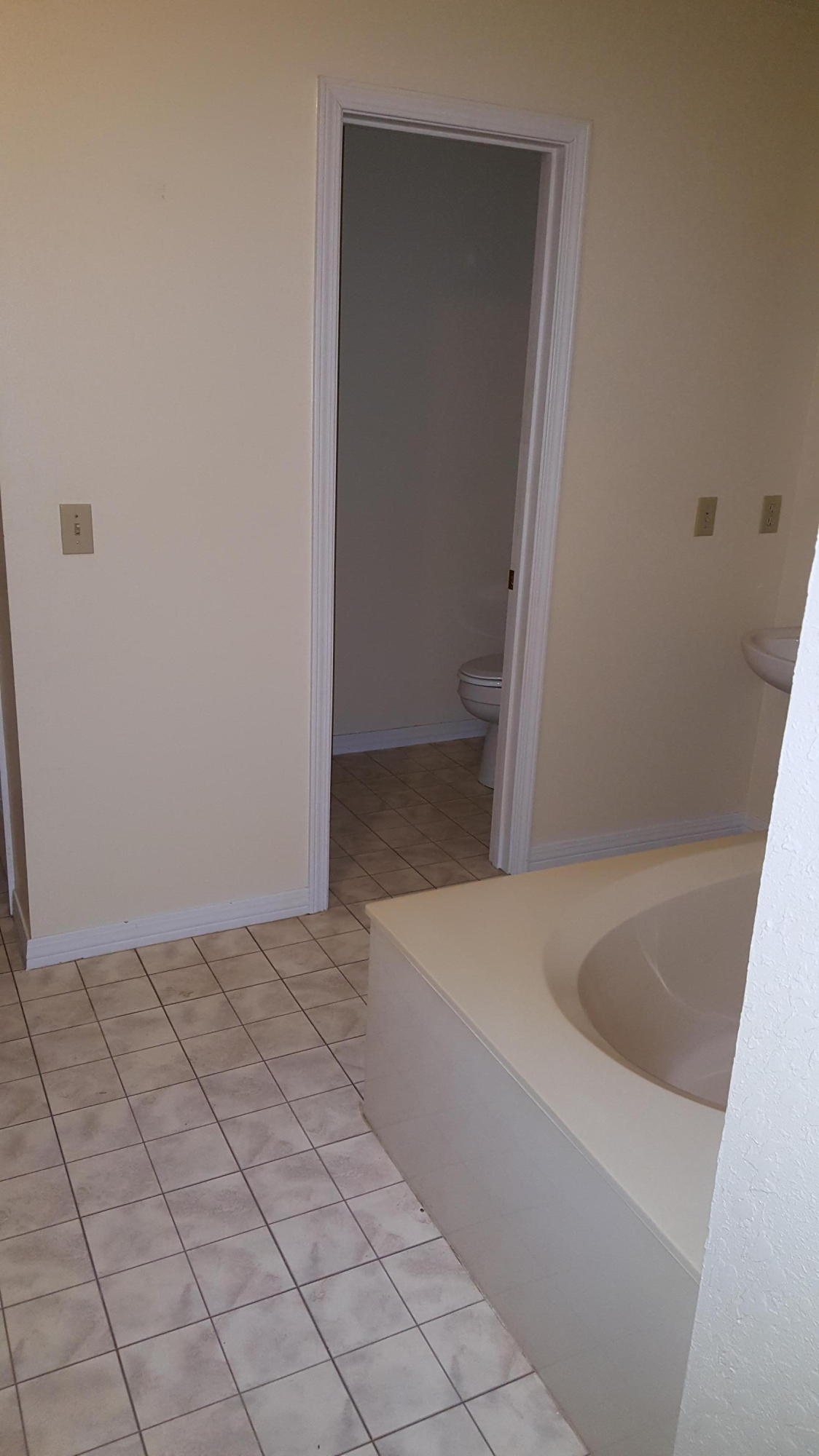 NORTHVIEW ESTATES 3RD ADDN - Residential Lease