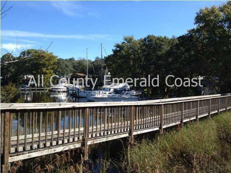 SWIFT BAYOU T/H - Residential Lease