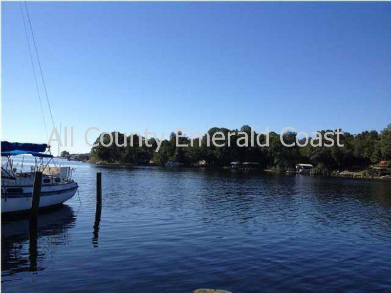 SWIFT BAYOU T/H - Residential Lease