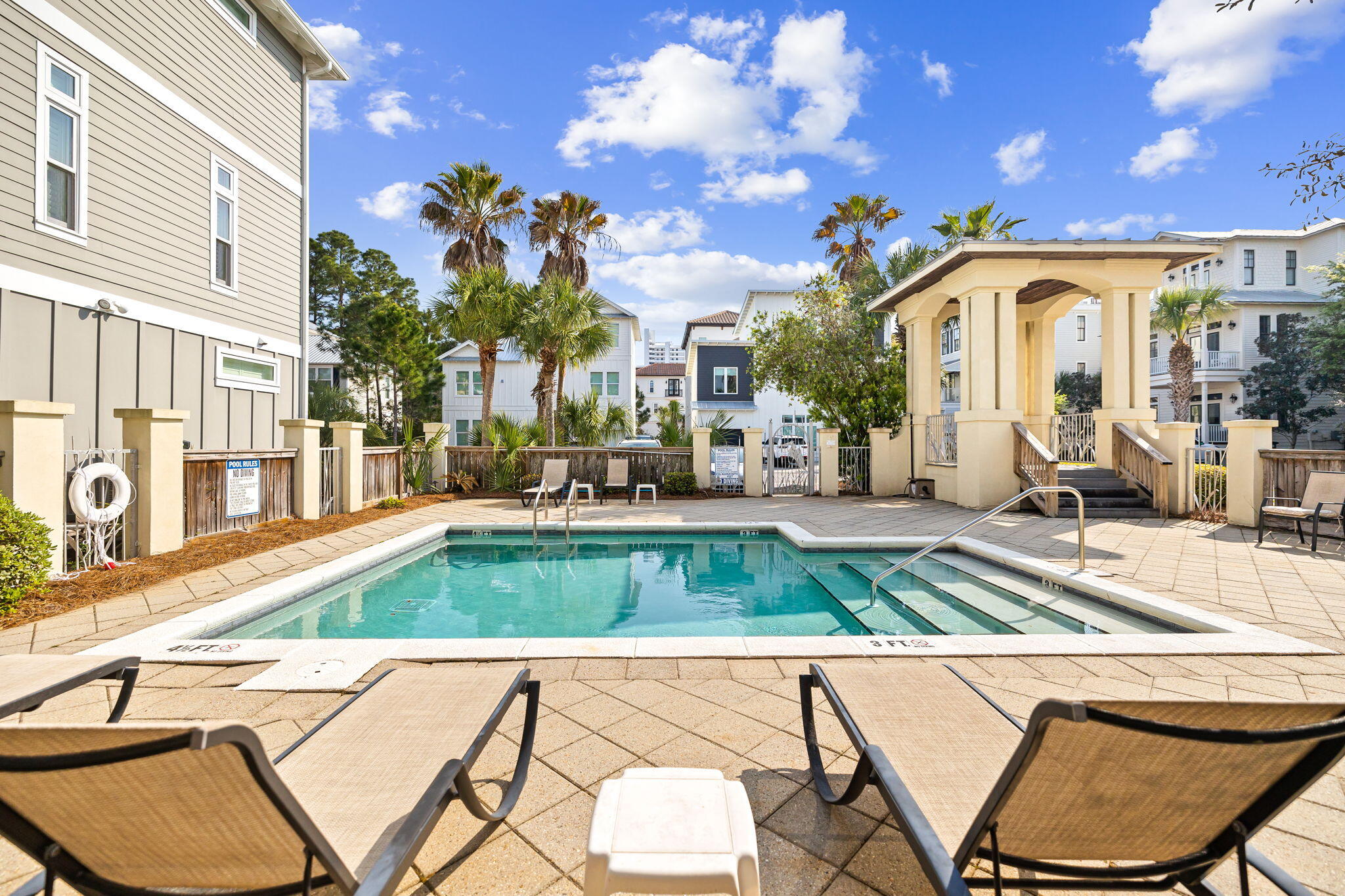 COTTAGES AT SEAGROVE - Residential