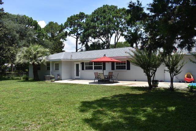WOODLAND SHORES - Residential Lease