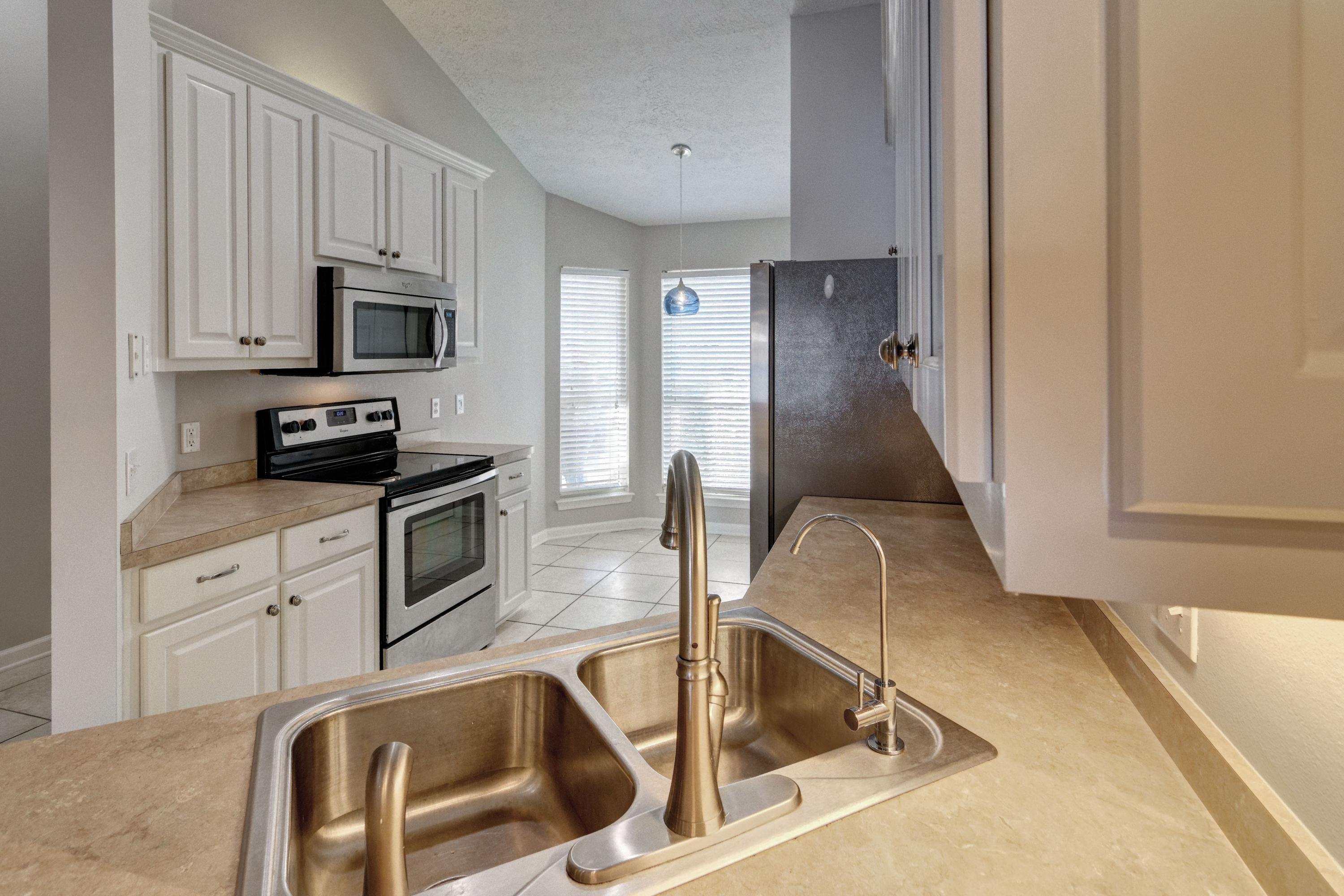 TIGER LAKE - Residential