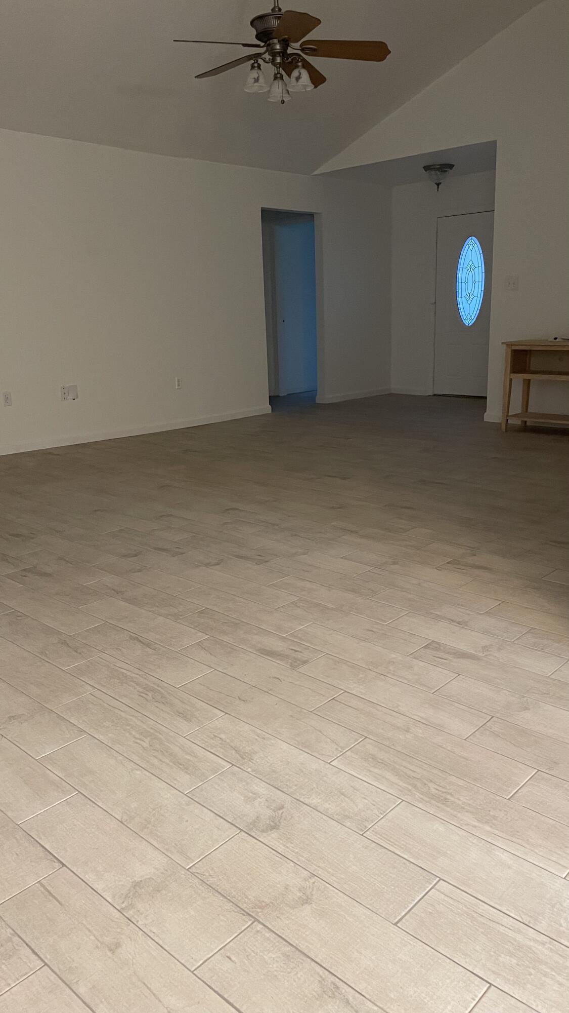 NAVARRE S/D 2ND ADDN - Residential Lease