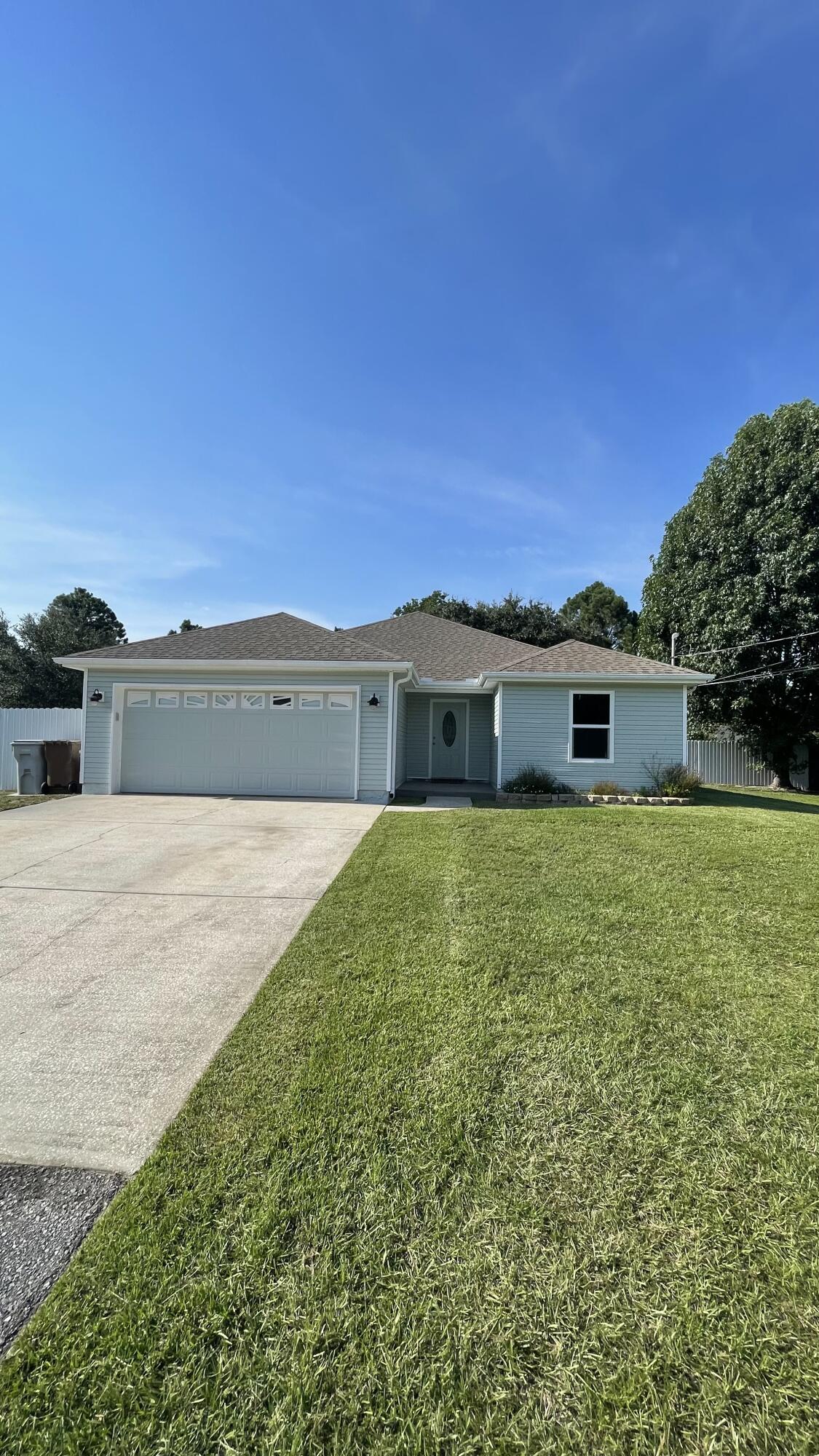NAVARRE S/D 2ND ADDN - Residential Lease