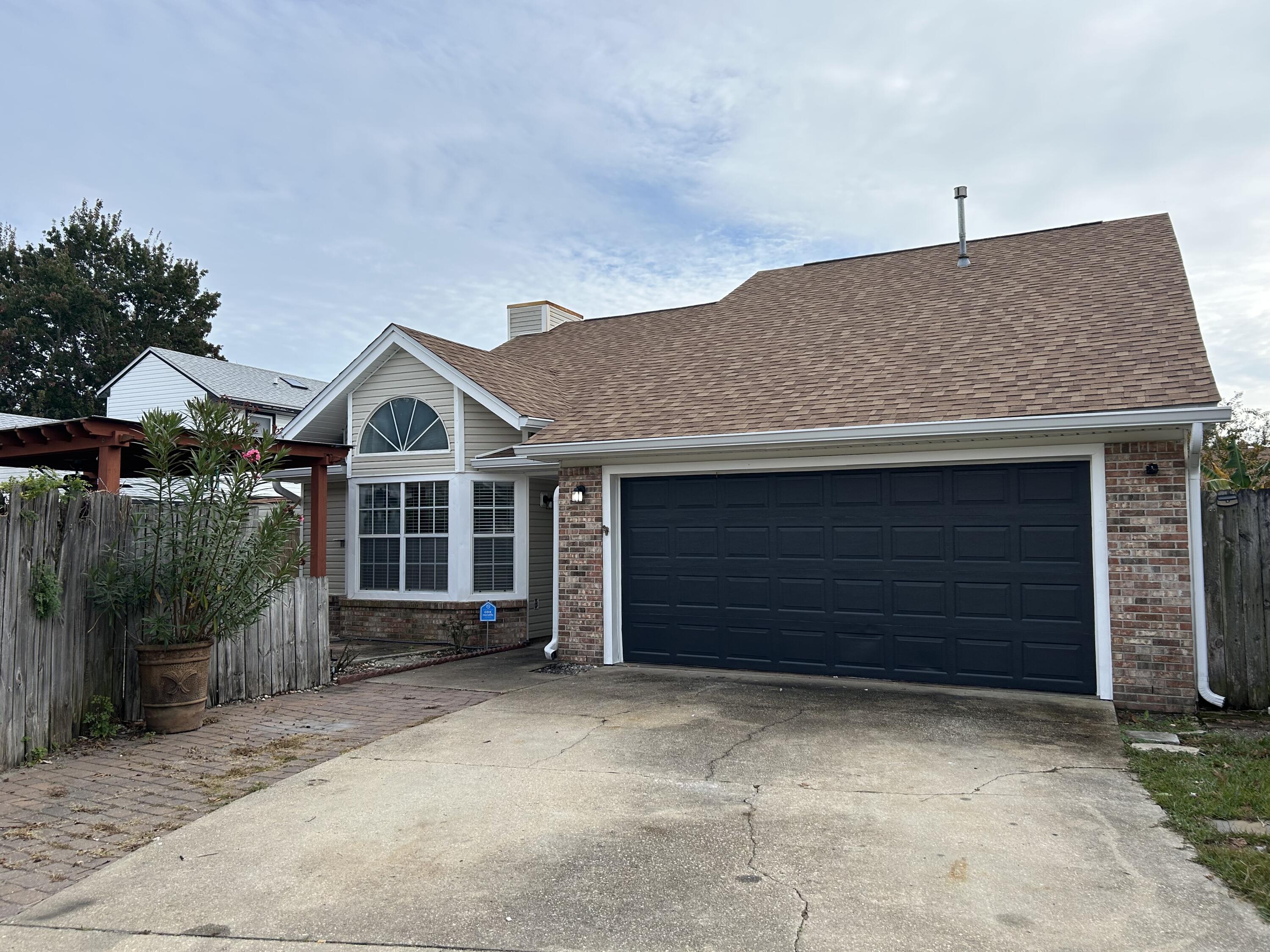 CANTERBURY WOODS - Residential Lease
