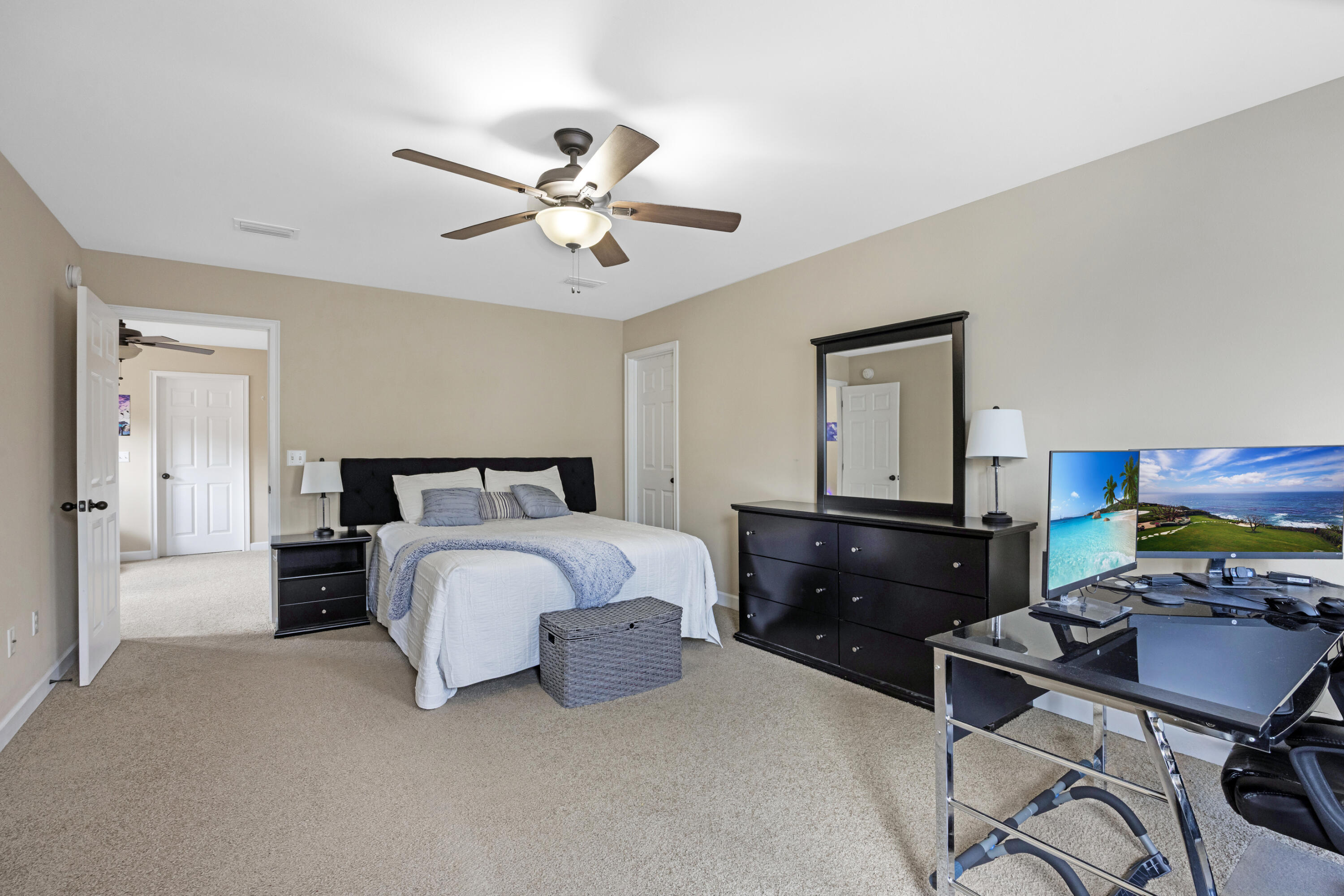 SUMMERWOOD - Residential