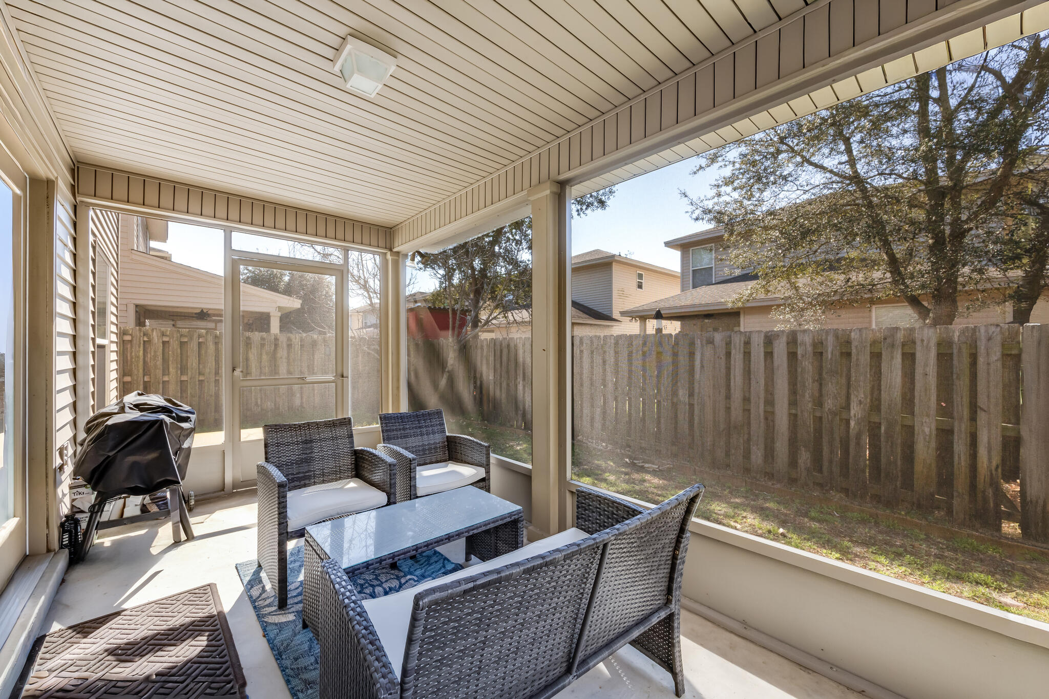 SUMMERWOOD - Residential
