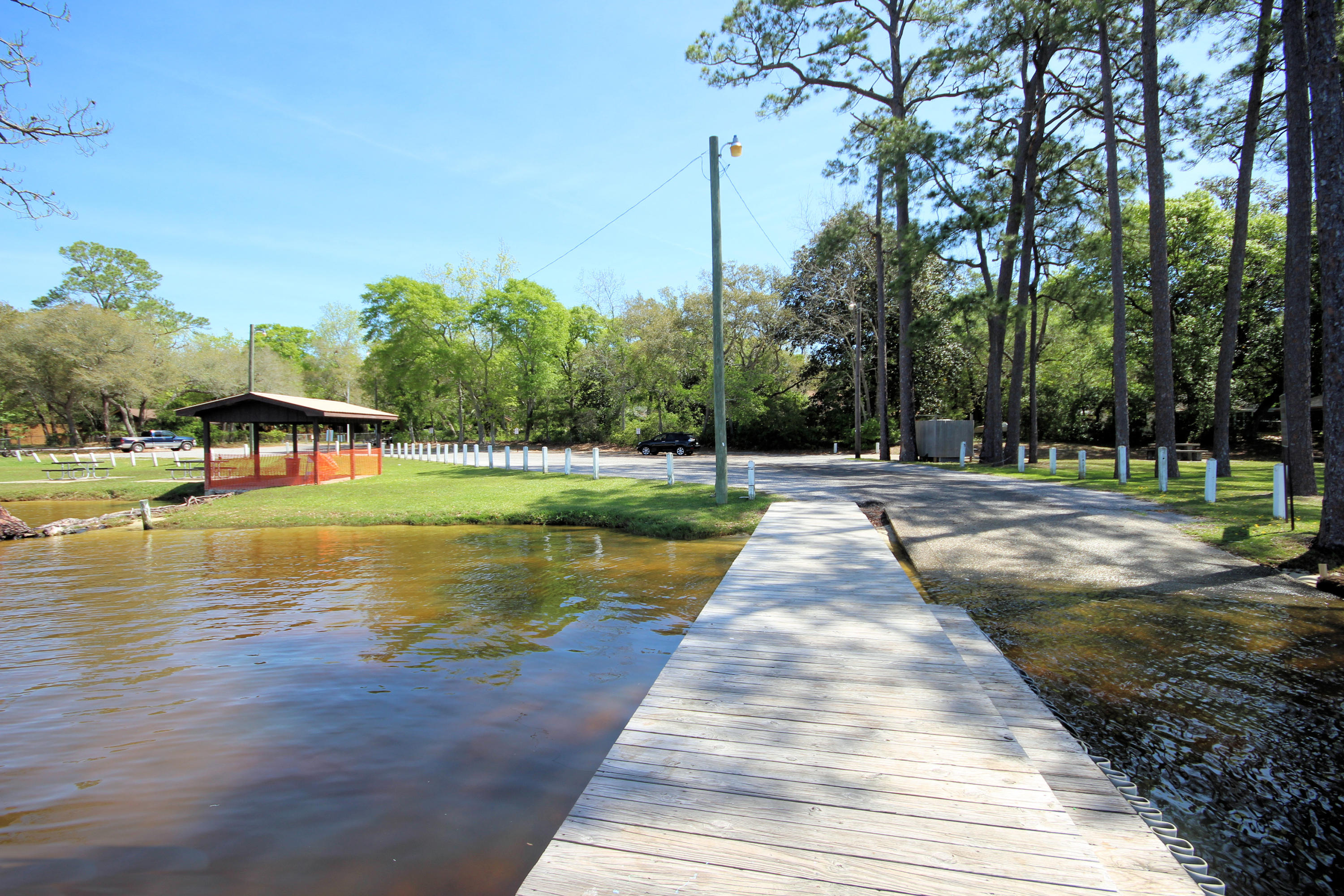 BAYOU POQUITO - Residential
