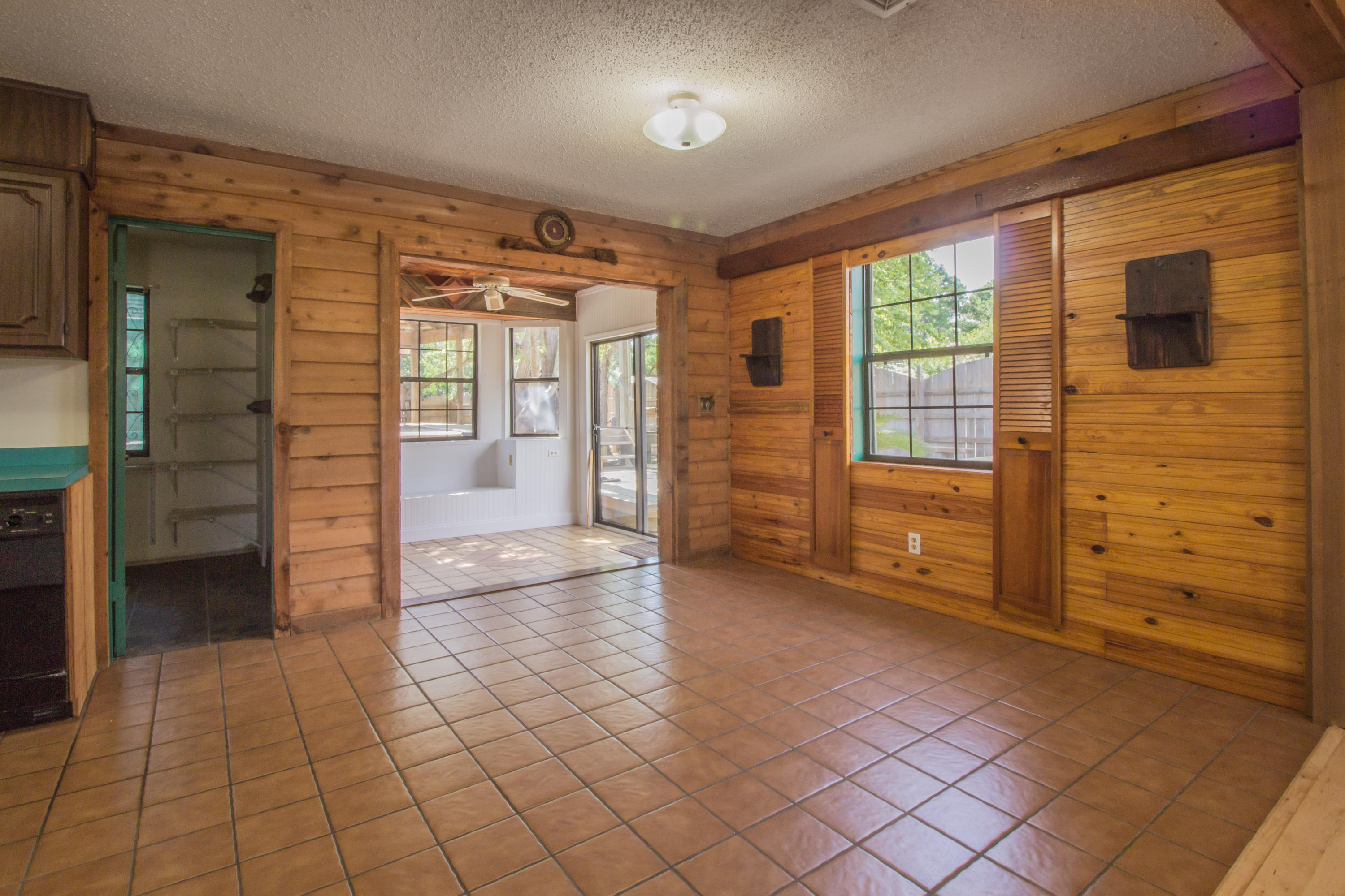 WYNNEHAVEN BEACH ESTATES - Residential