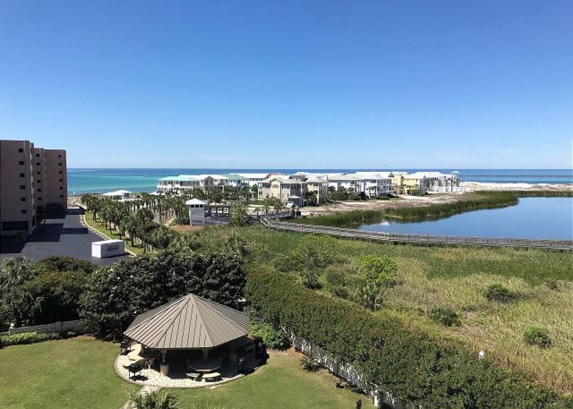 ISLANDER CONDO PH 2 - Residential