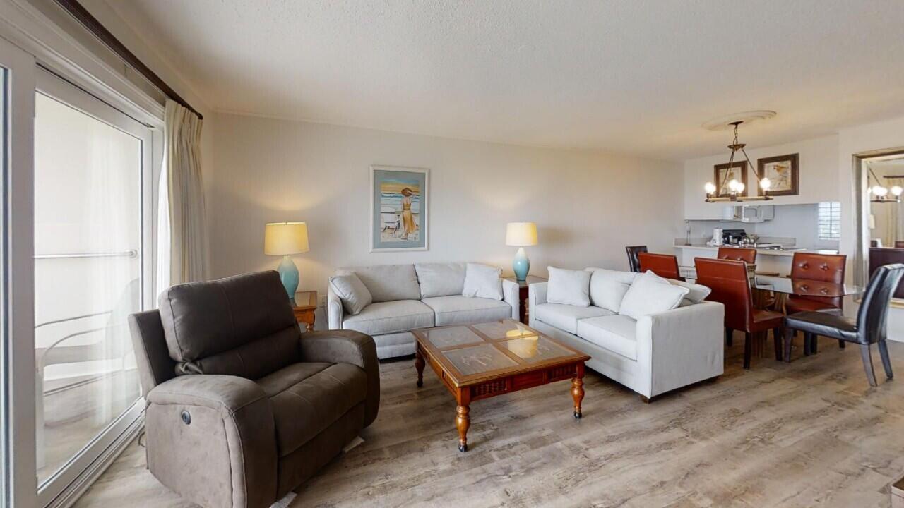 ISLANDER CONDO PH 2 - Residential