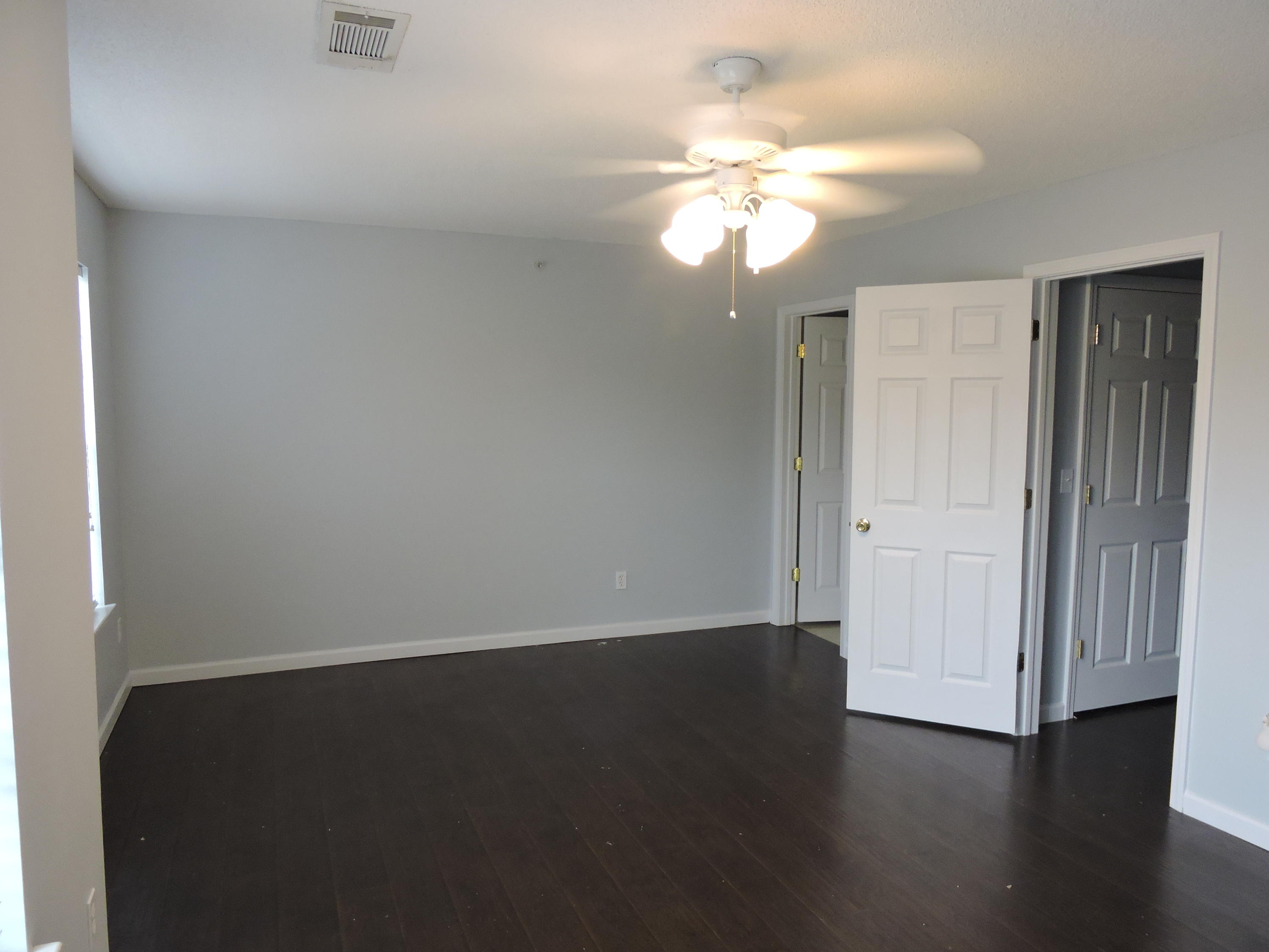 ROLLING PINES - Residential Lease