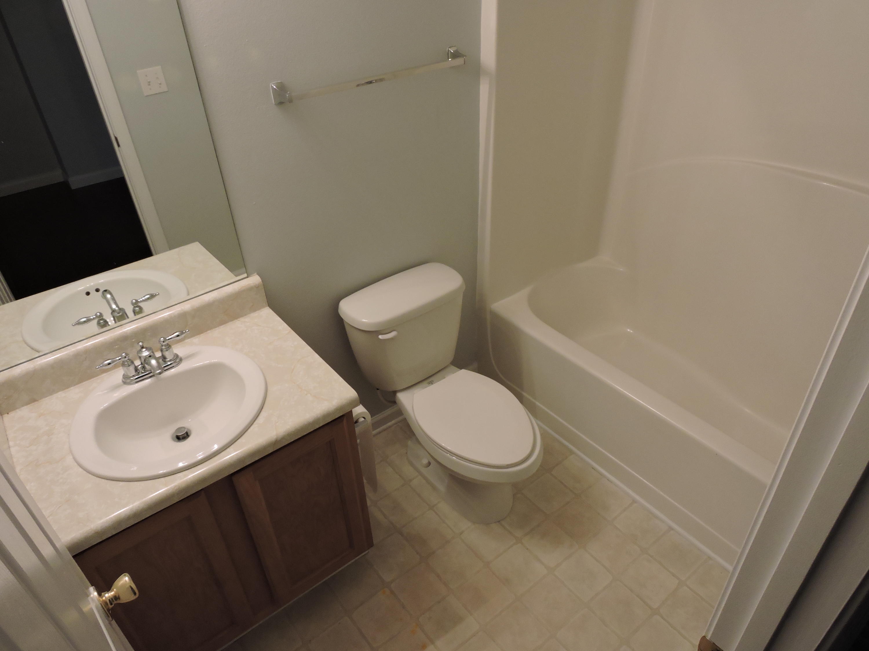 ROLLING PINES - Residential Lease