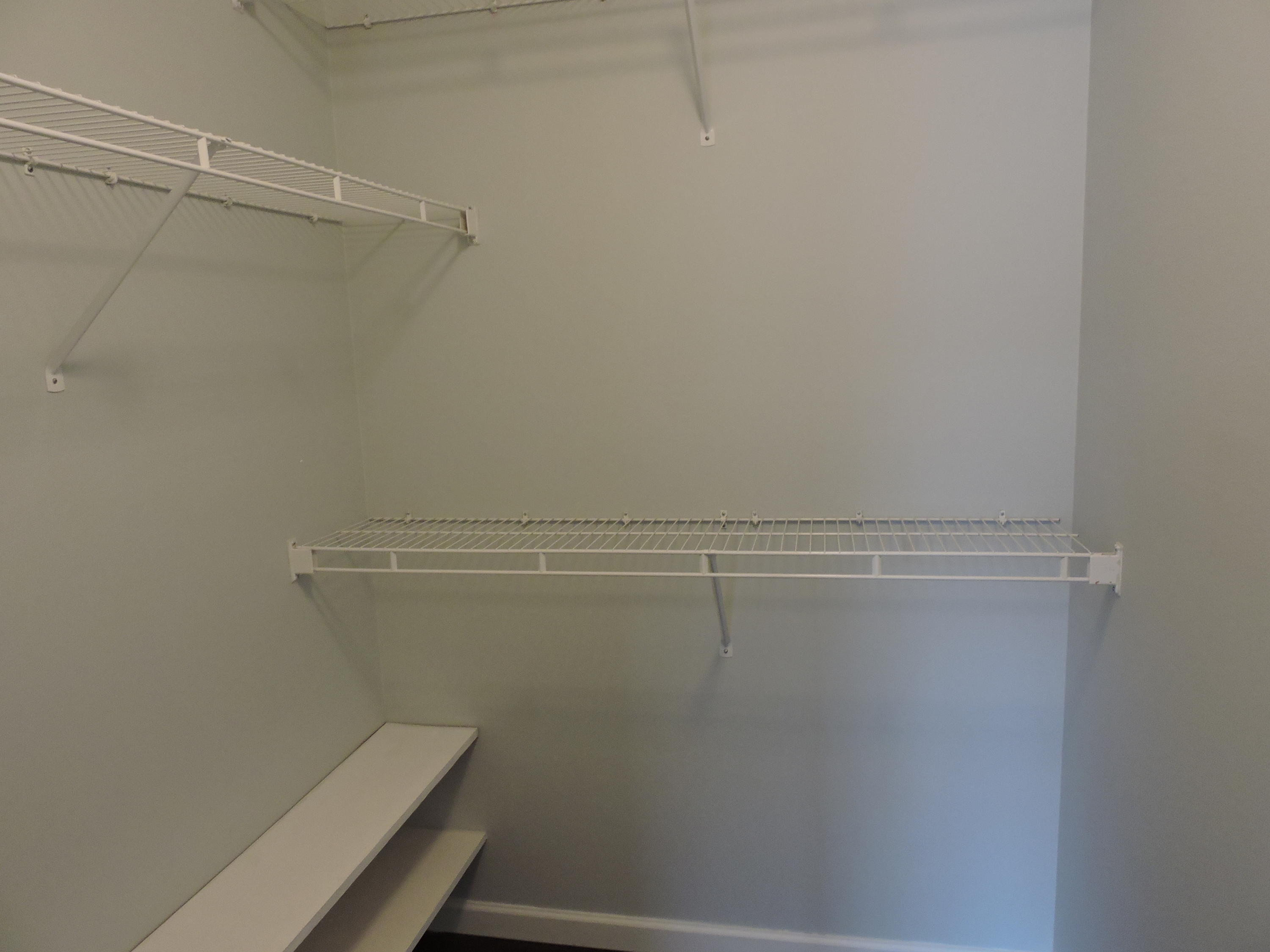ROLLING PINES - Residential Lease