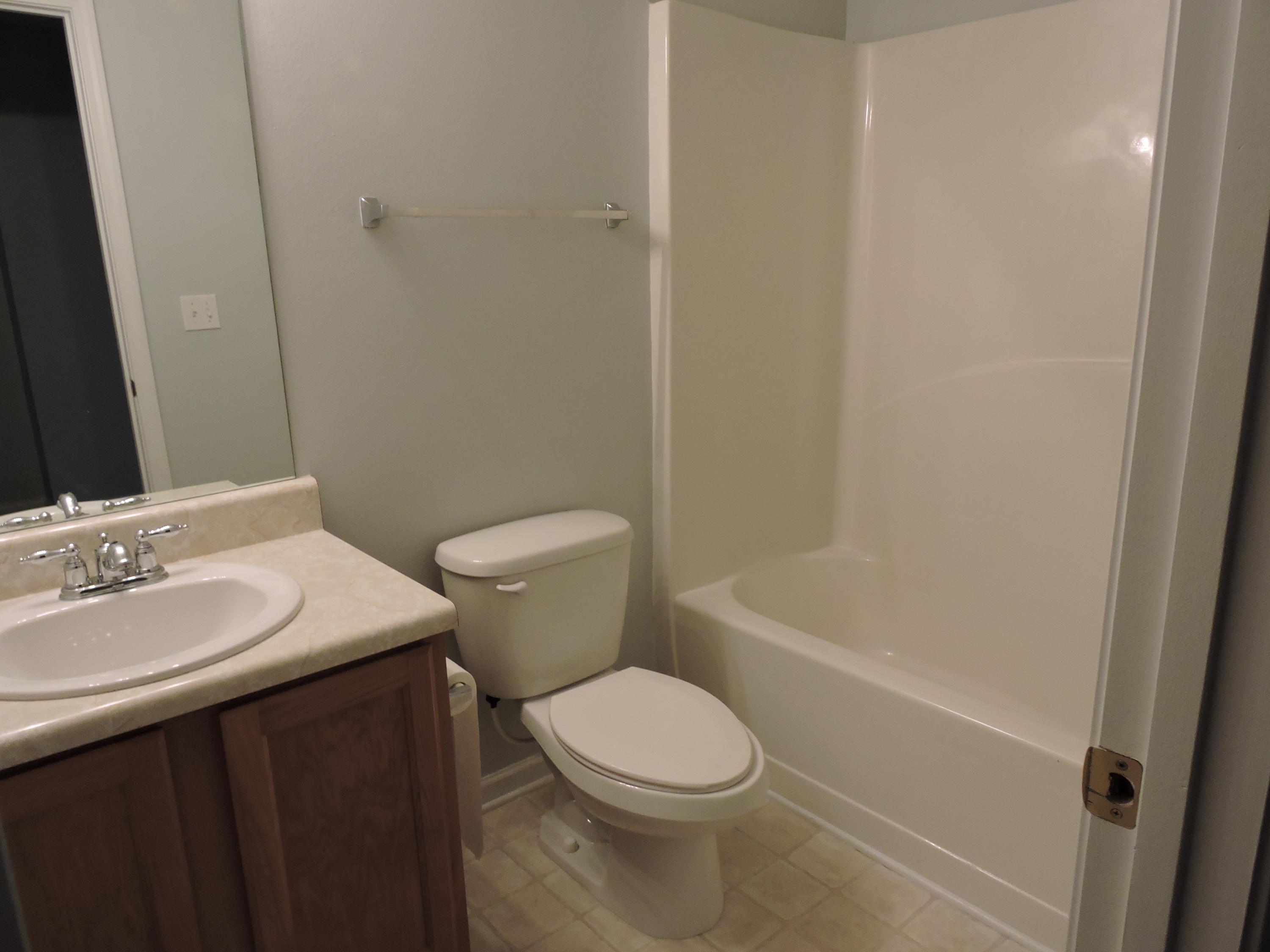ROLLING PINES - Residential Lease