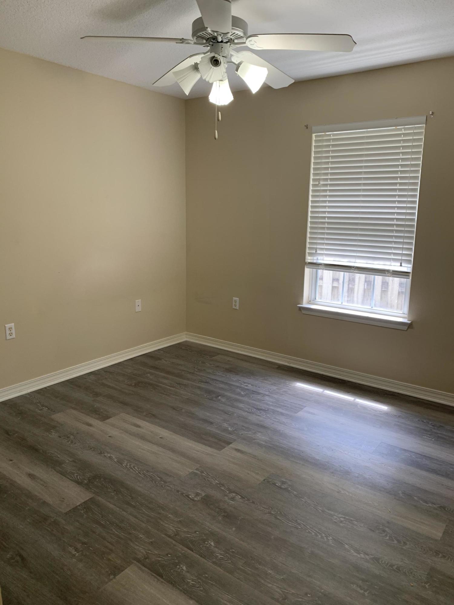NORTH RIDGE CREEK S/D - Residential Lease