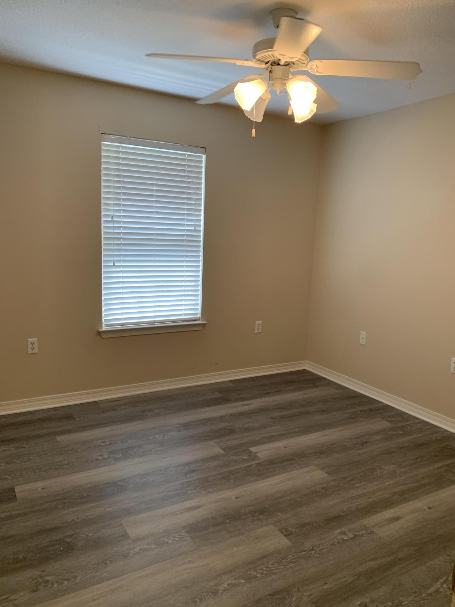 NORTH RIDGE CREEK S/D - Residential Lease