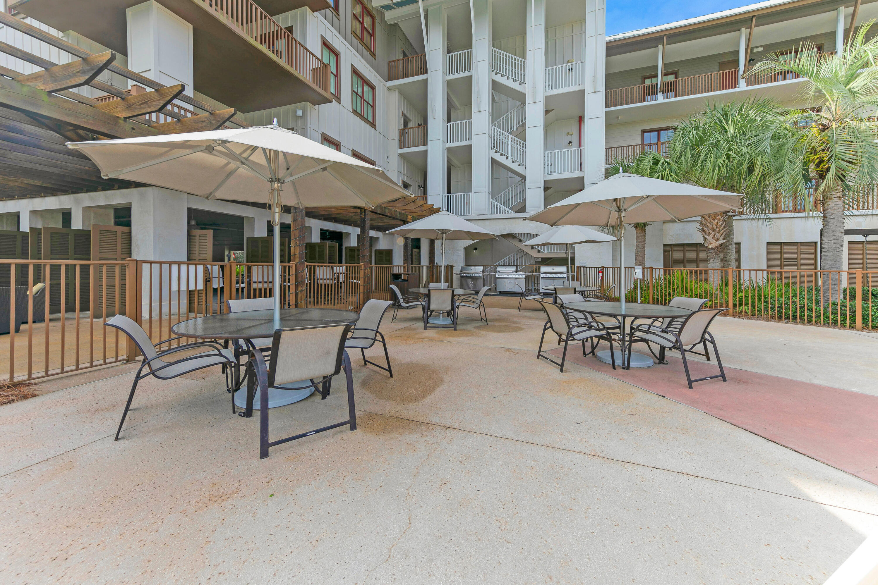 REDFISH VILLAGE - Residential