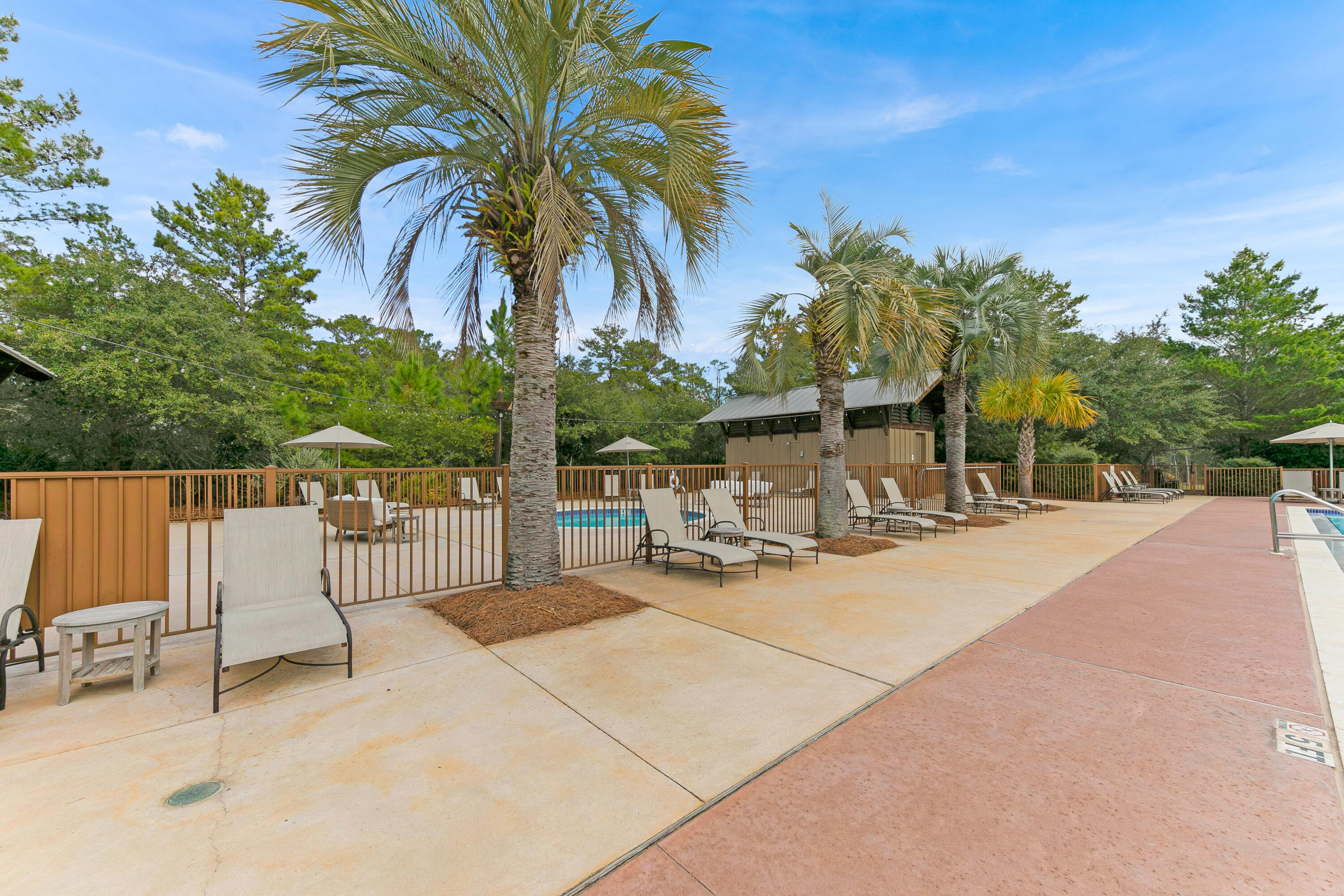 REDFISH VILLAGE - Residential