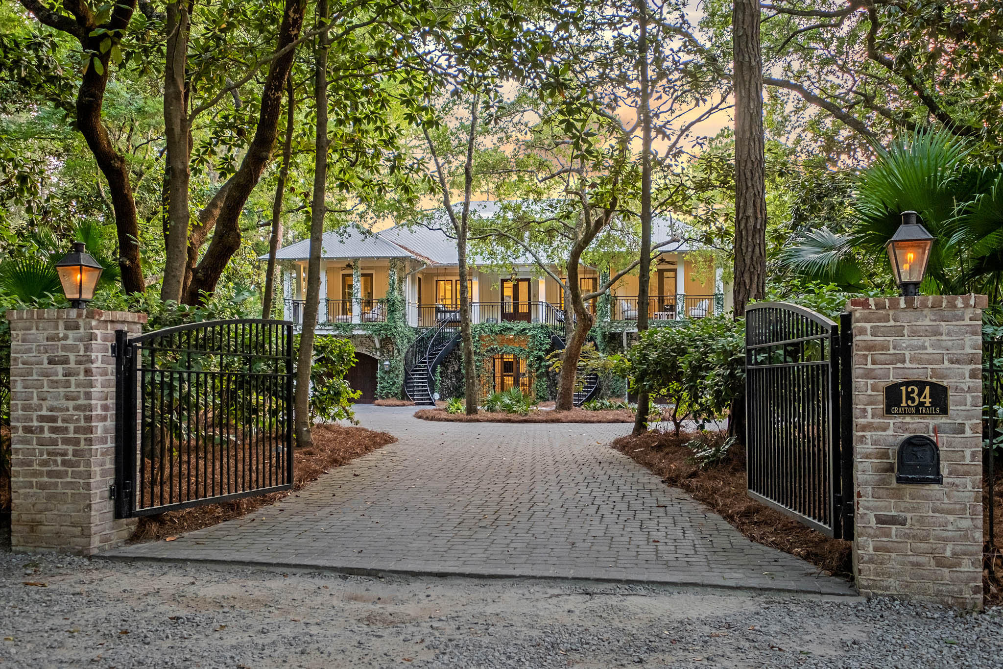 GRAYTON BEACH - Residential