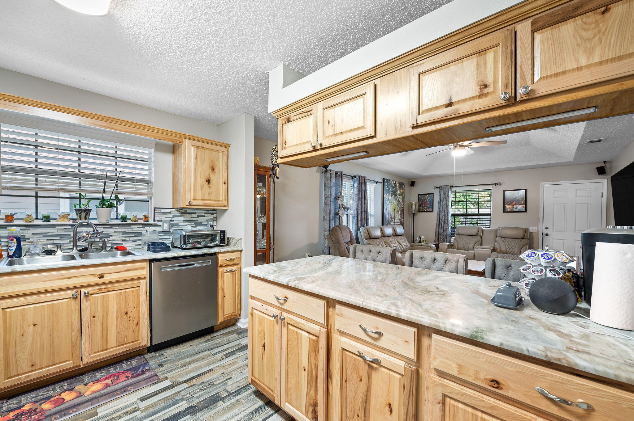 SHADOW LAKES - Residential