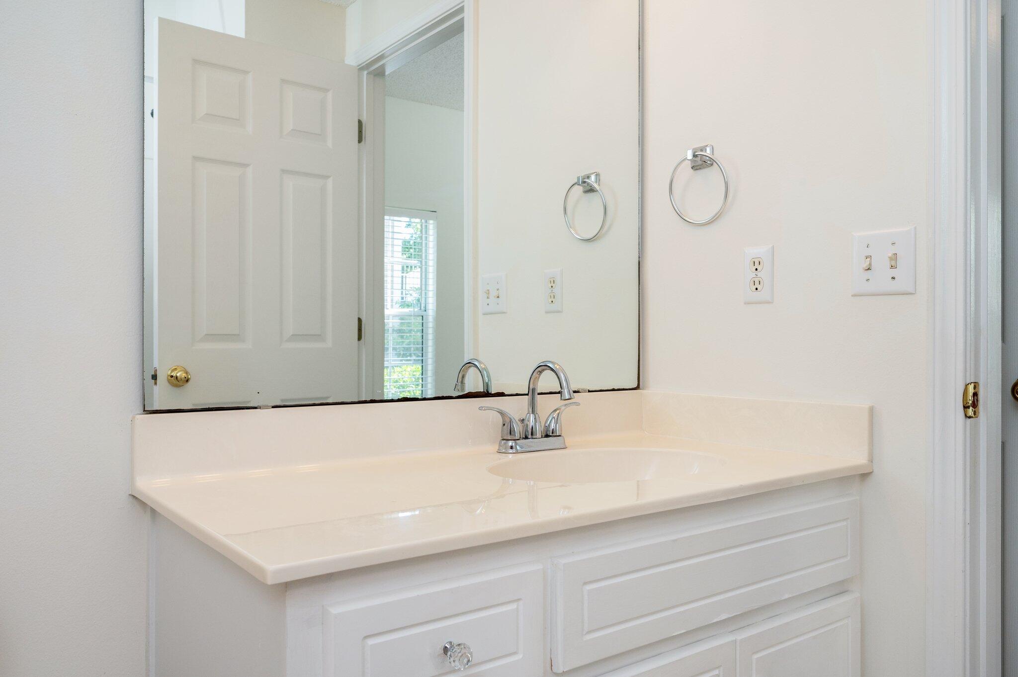 THE OAKS AT NICEVILLE - Residential
